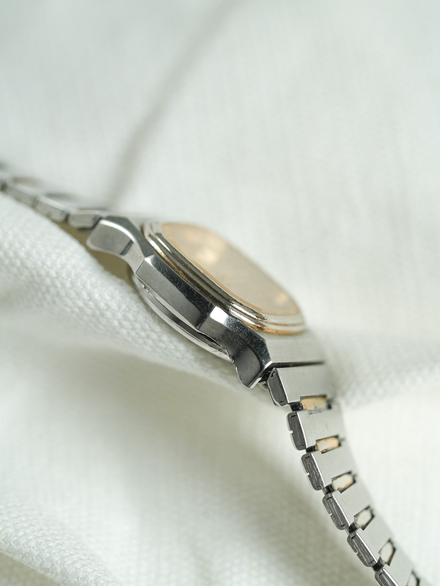Yema - Mini Acier Cadran Or - 1980s - Atelier Victor - Vintage Shop