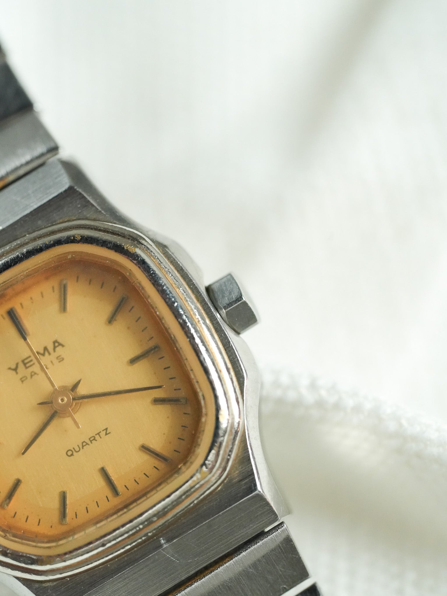 Yema - Mini Acier Cadran Or - 1980s - Atelier Victor - Vintage Shop