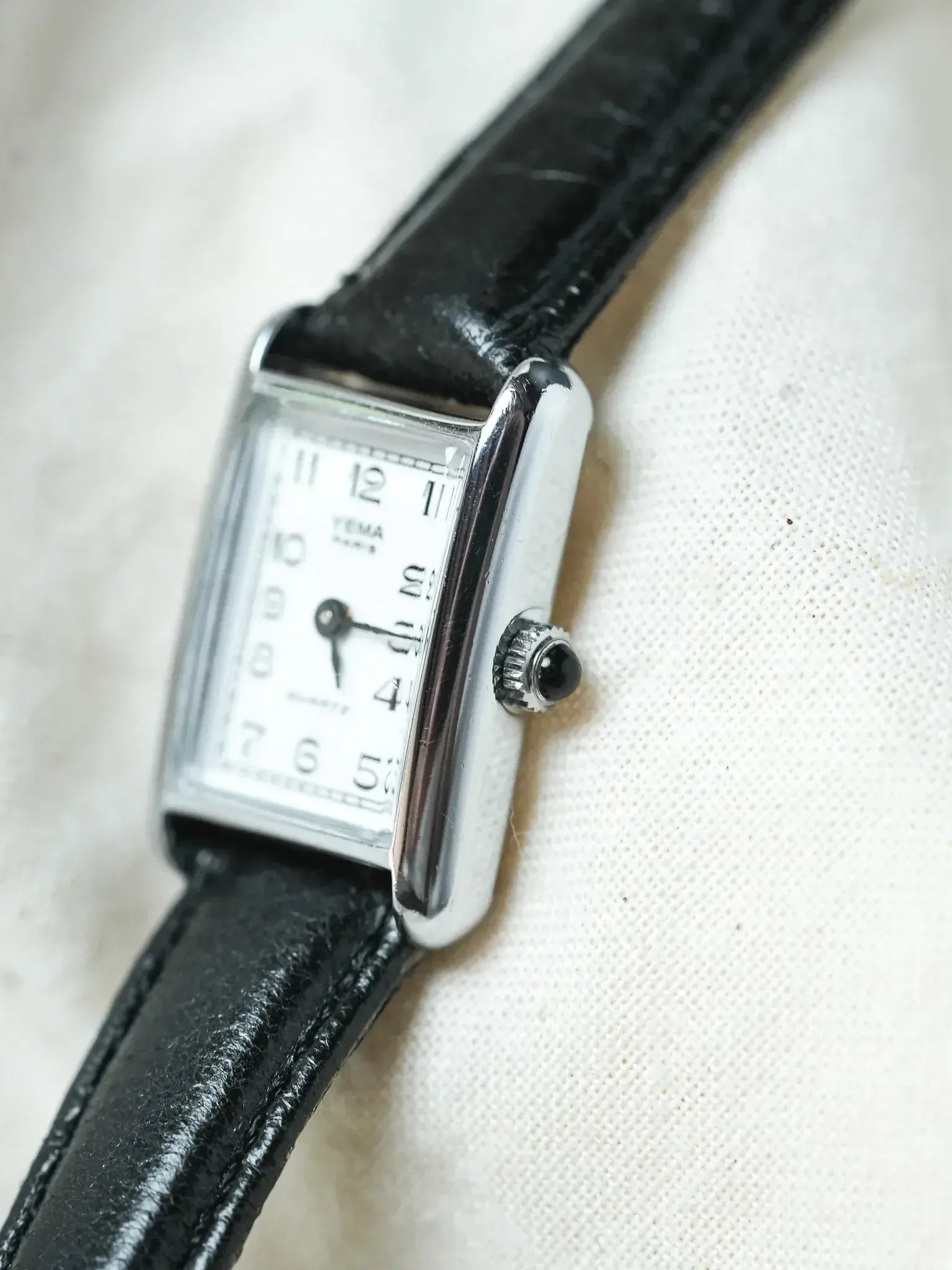 Yema - Mini Tank Femme Curvée Acier - 1990s - Atelier Victor