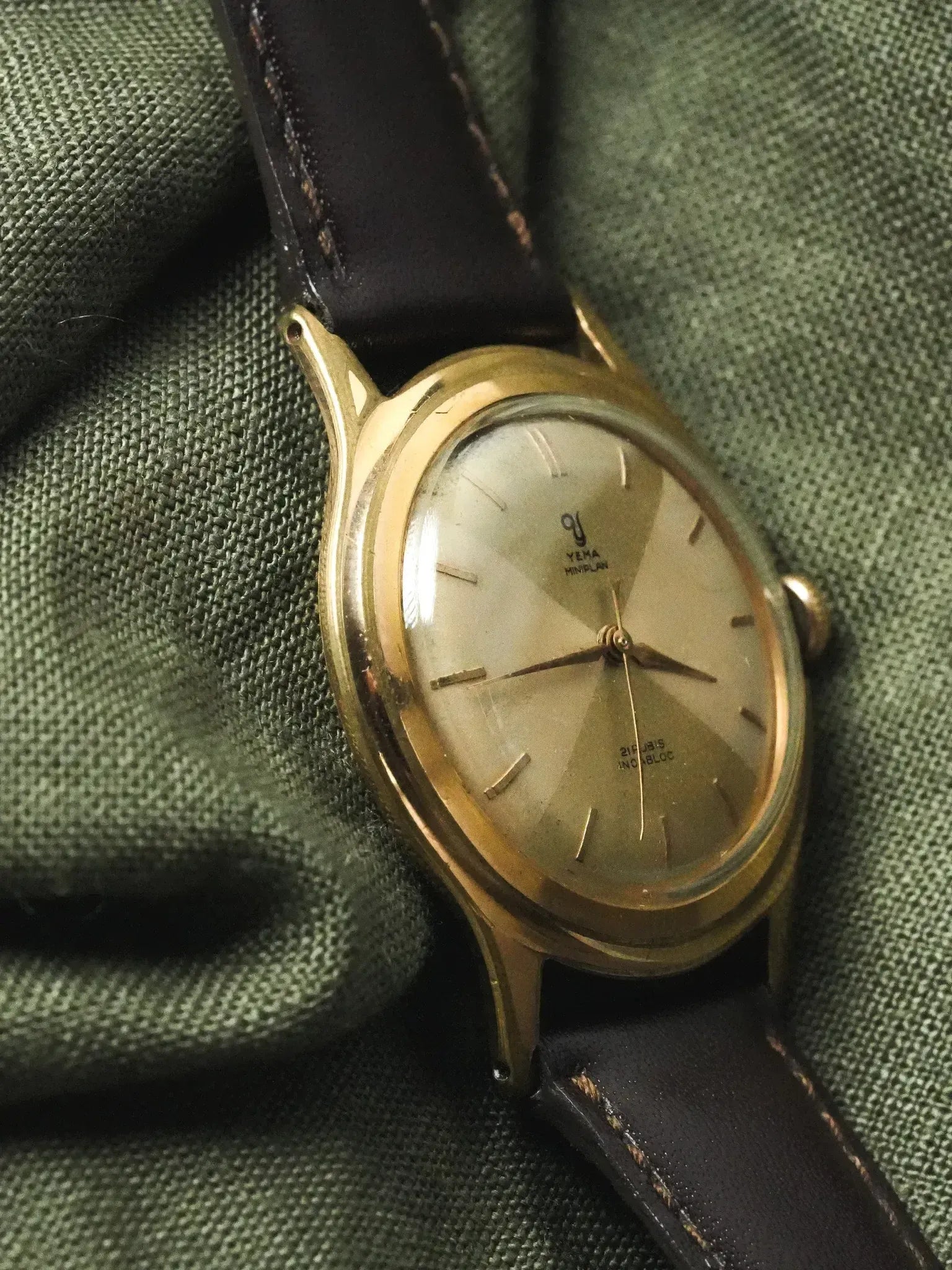 Yema - Miniplan Cadran bi-tons Plaqué Or - 1970s - Atelier Victor