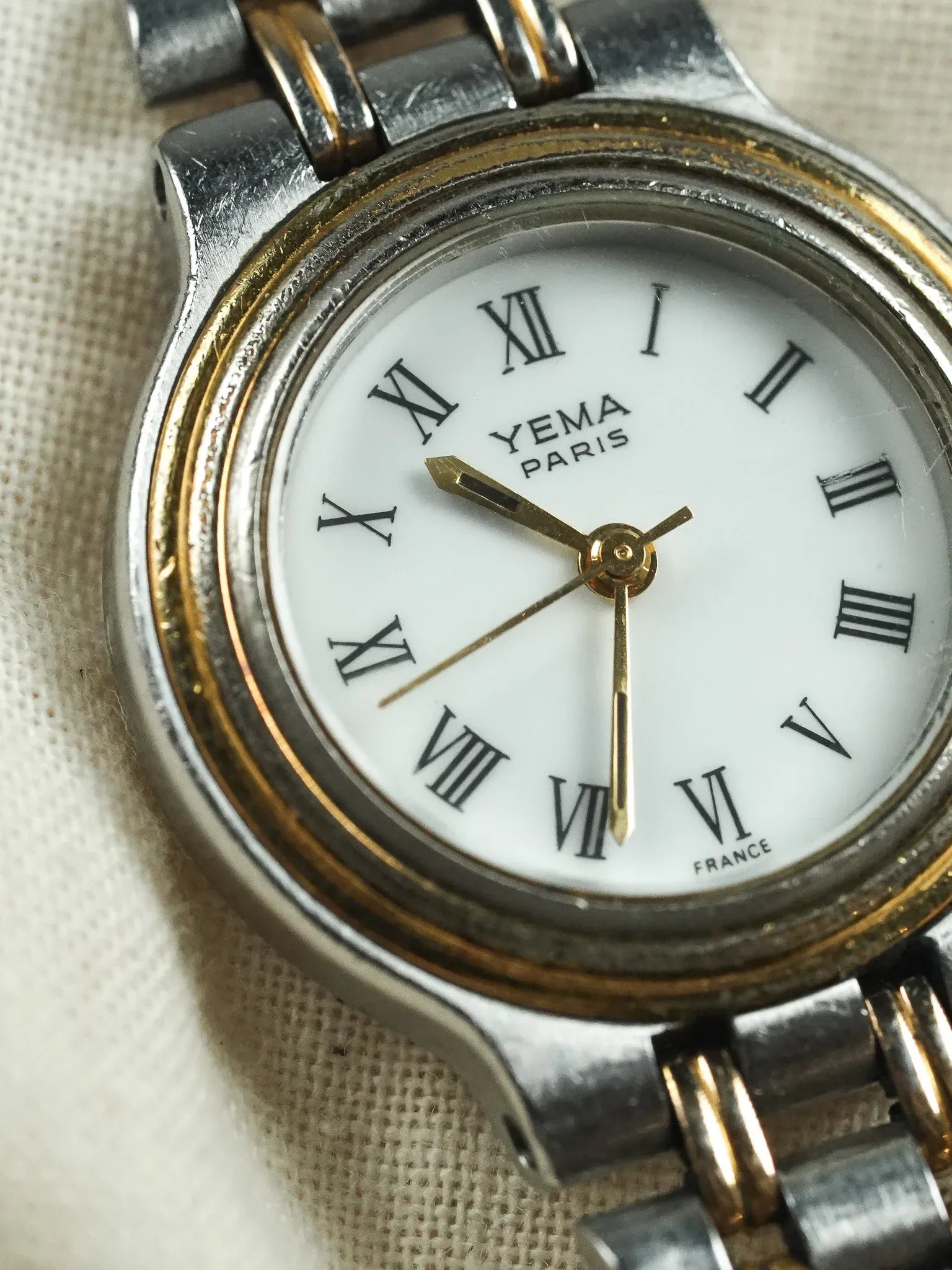 Yema - Montre Femme en Acier et Plaqué or - 1990s - Atelier Victor