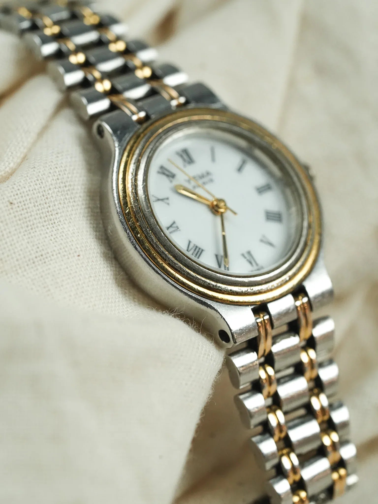 Yema - Montre Femme en Acier et Plaqué or - 1990s - Atelier Victor