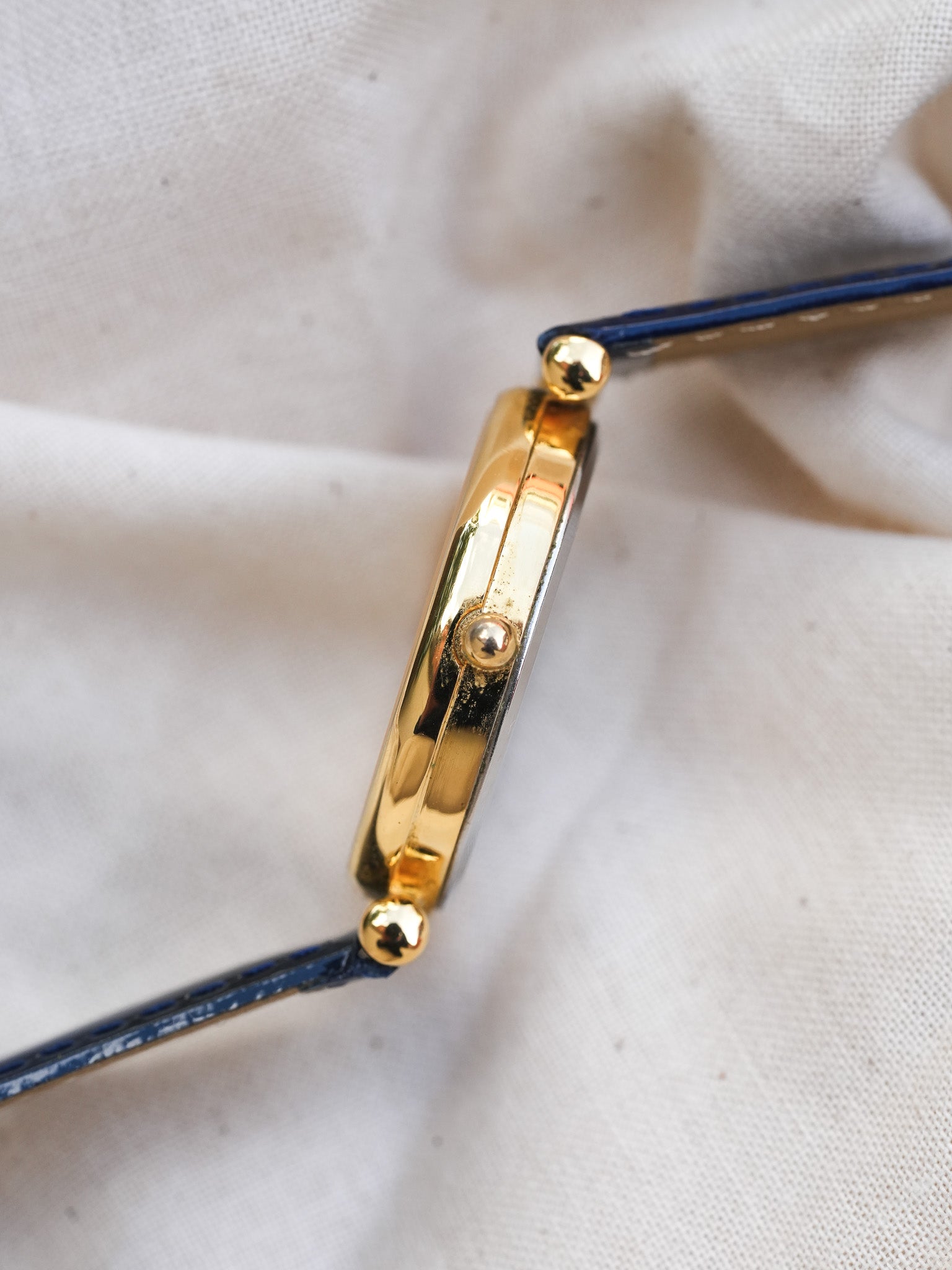 Yema - Octogonale Romain Blanc Plaqué or - 1990s - Atelier Victor - Vintage Shop