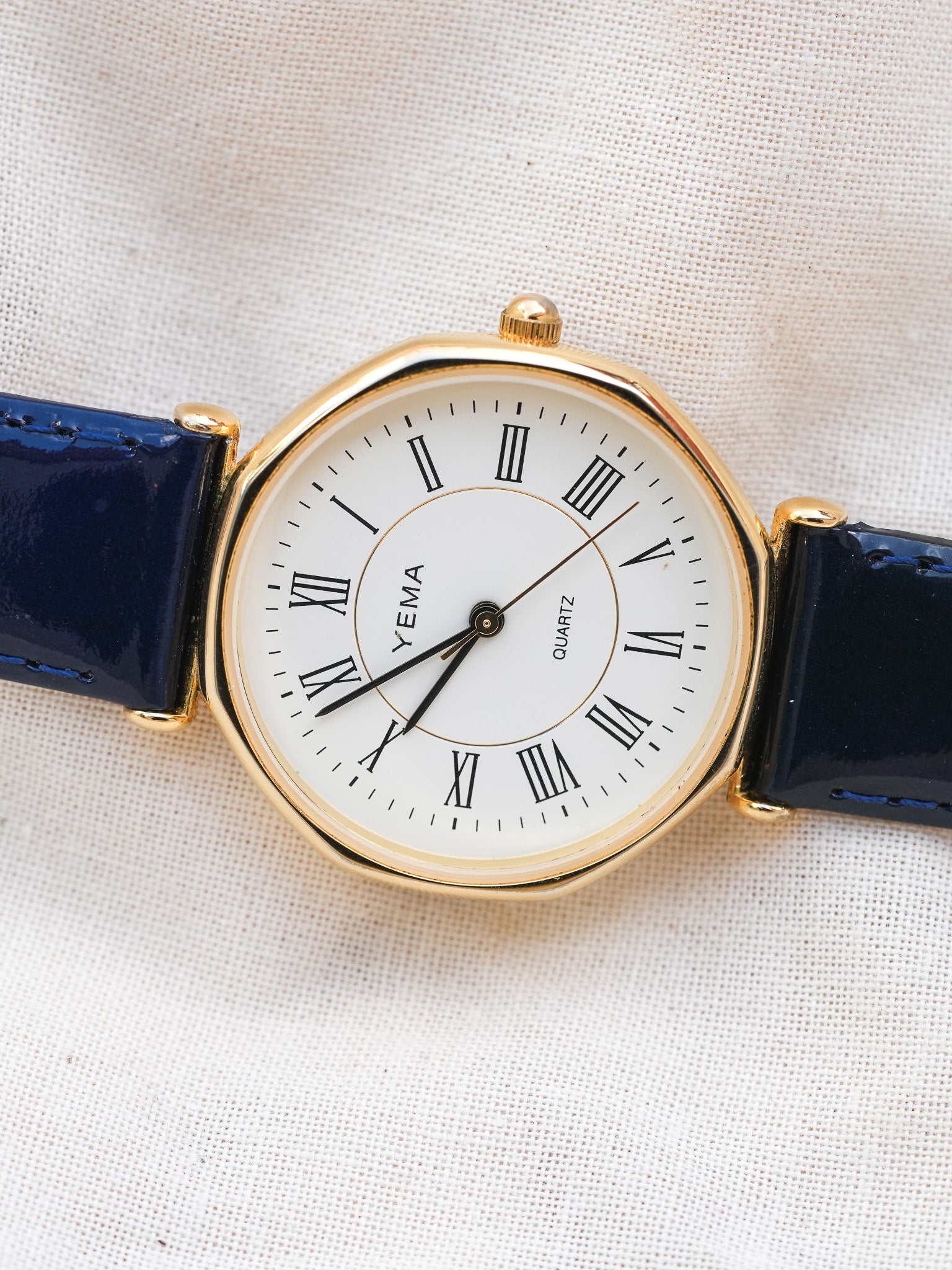 Yema - Octogonale Romain Blanc Plaqué or - 1990s - Atelier Victor - Vintage Shop