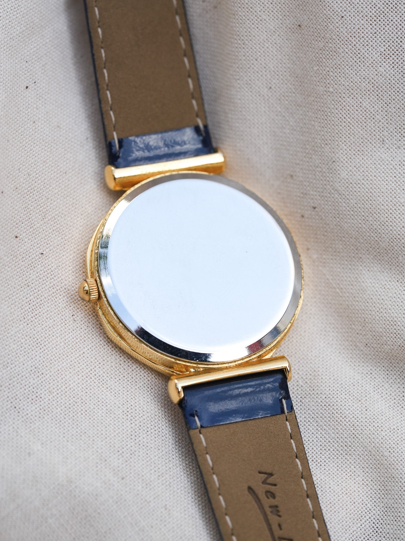 Yema - Octogonale Romain Blanc Plaqué or - 1990s - Atelier Victor - Vintage Shop