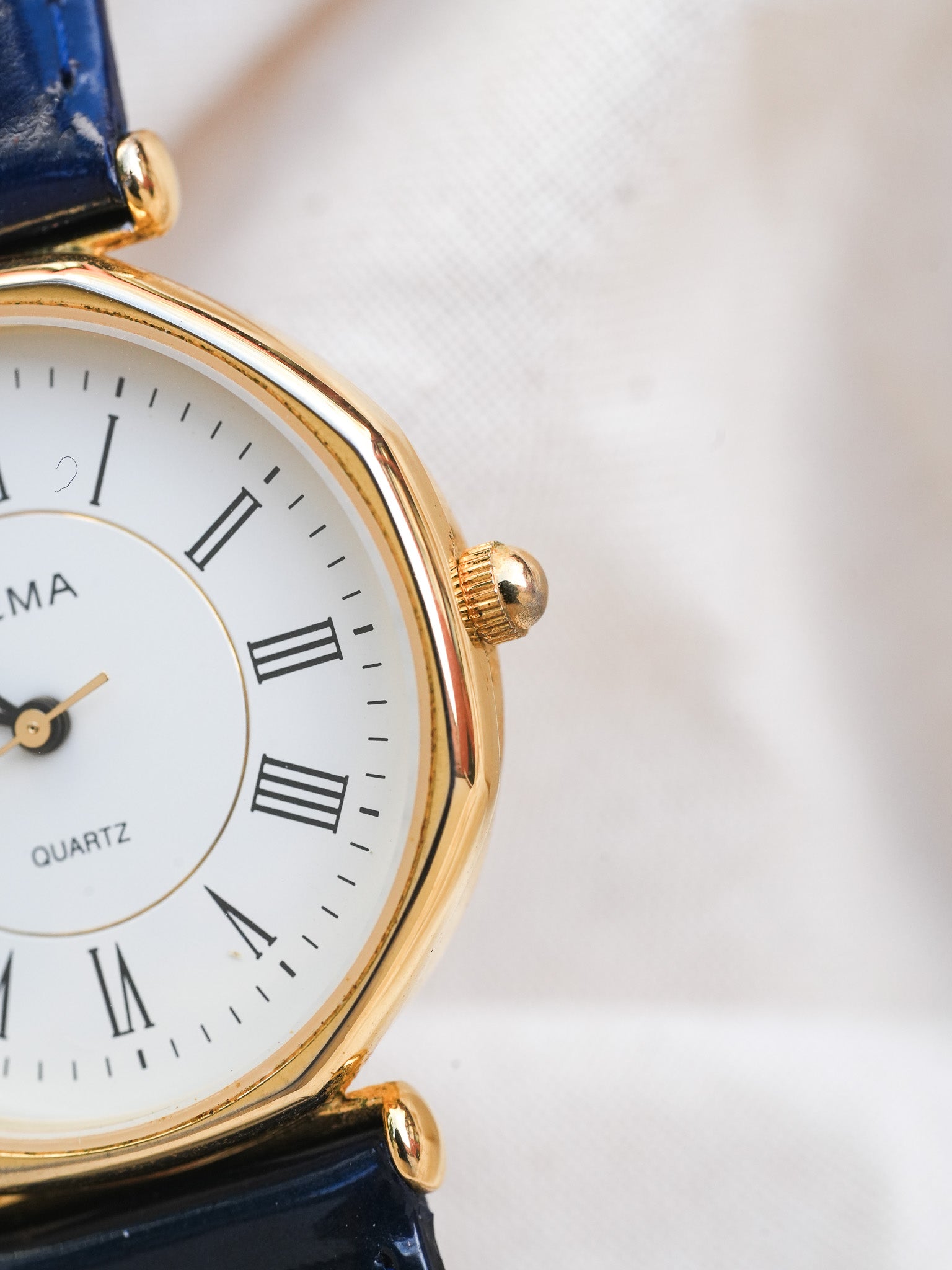Yema - Octogonale Romain Blanc Plaqué or - 1990s - Atelier Victor - Vintage Shop