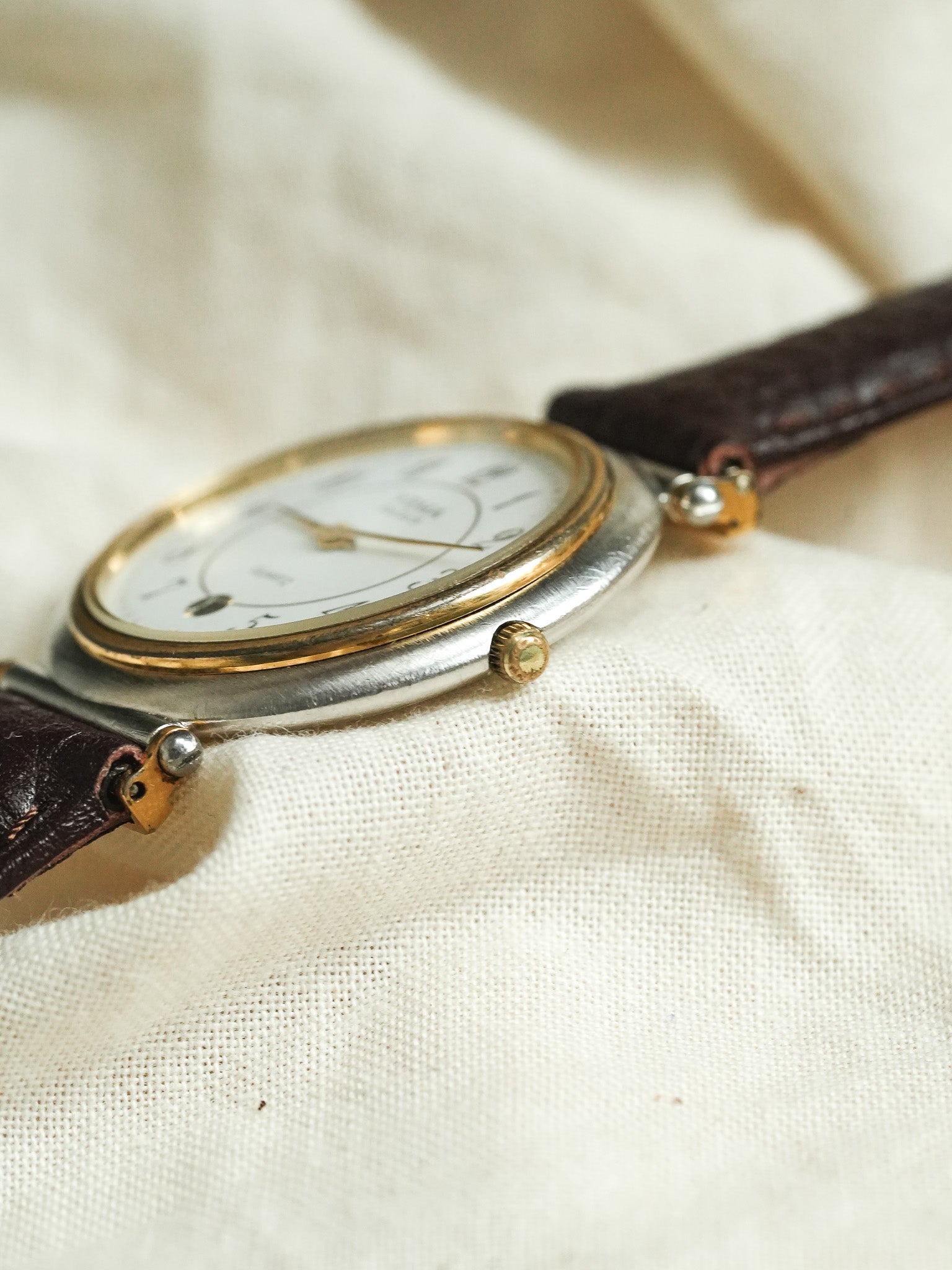 Yema - Paris Rond Acier Or Cornes Centrales - 1980s - Atelier Victor - Vintage Shop