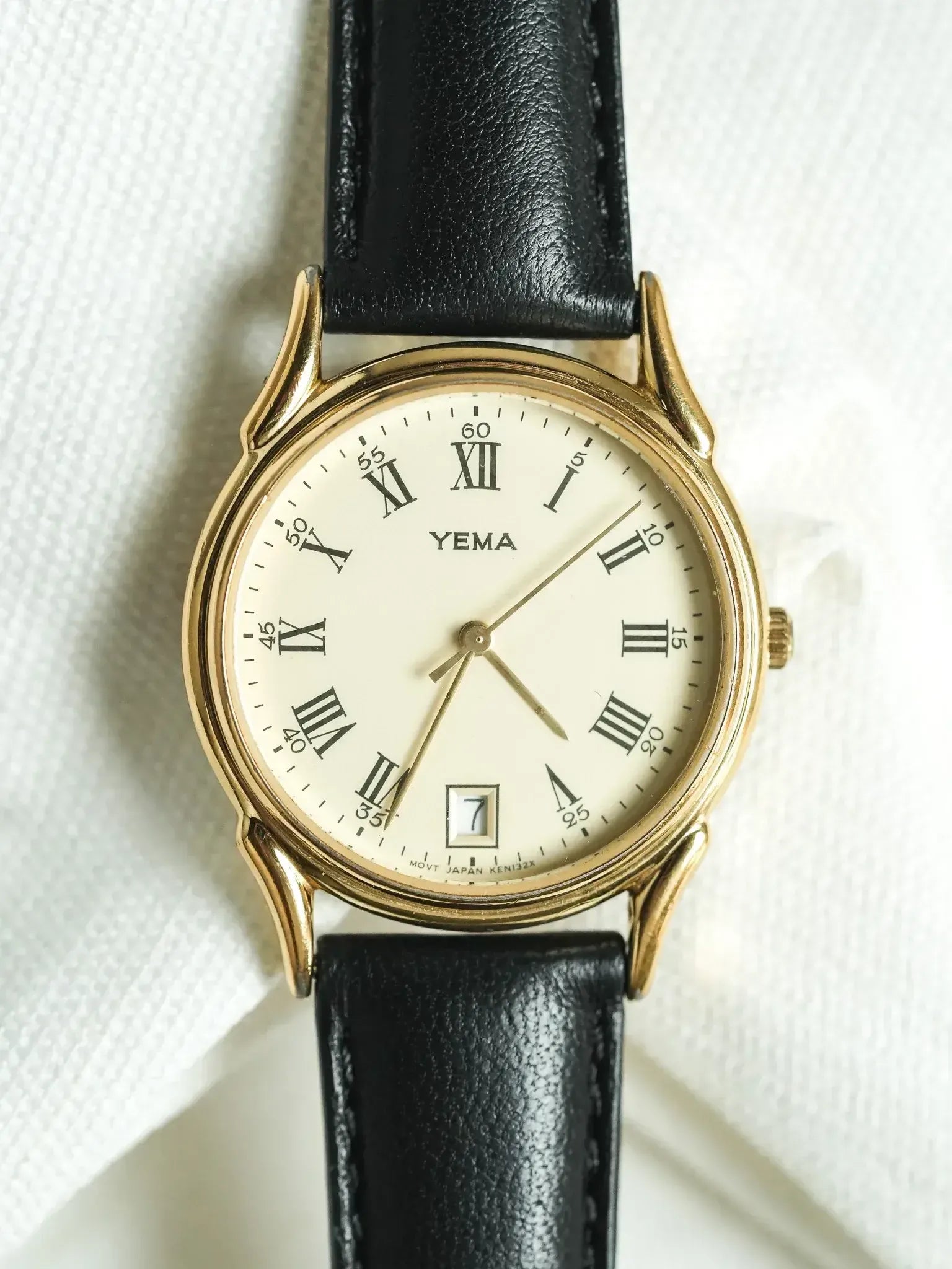 Yema - Romain Gourde d'eau Date Or - 1990s - Atelier Victor