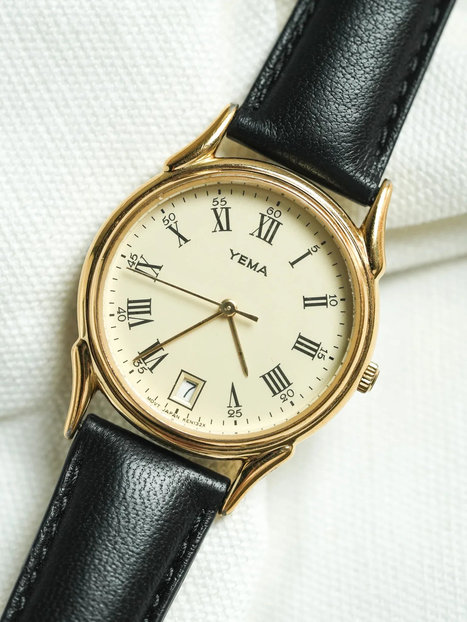 Yema - Romain Gourde d'eau Date Or - 1990s - Atelier Victor