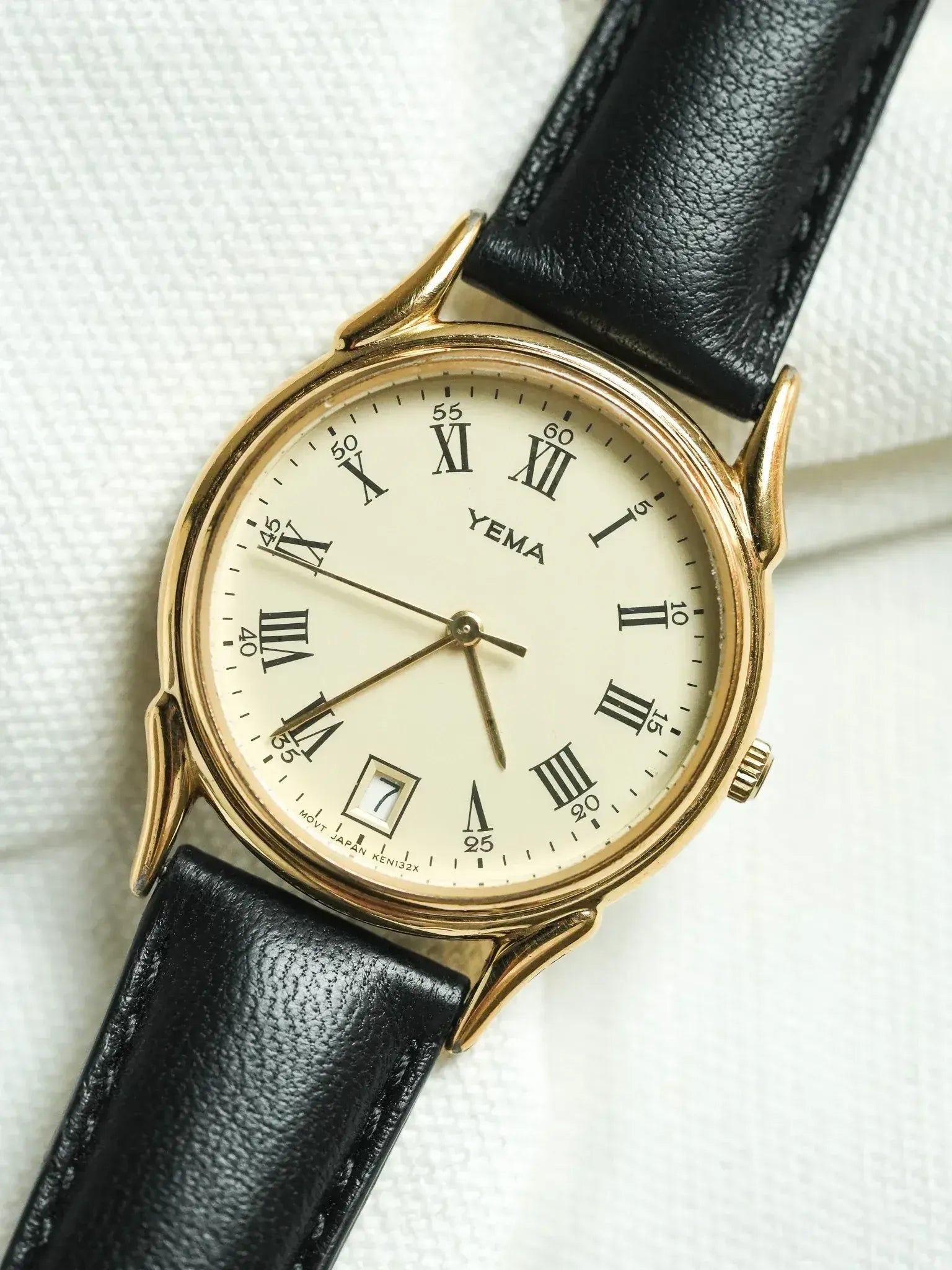 Yema - Romain Gourde d'eau Date Or - 1990s - Atelier Victor