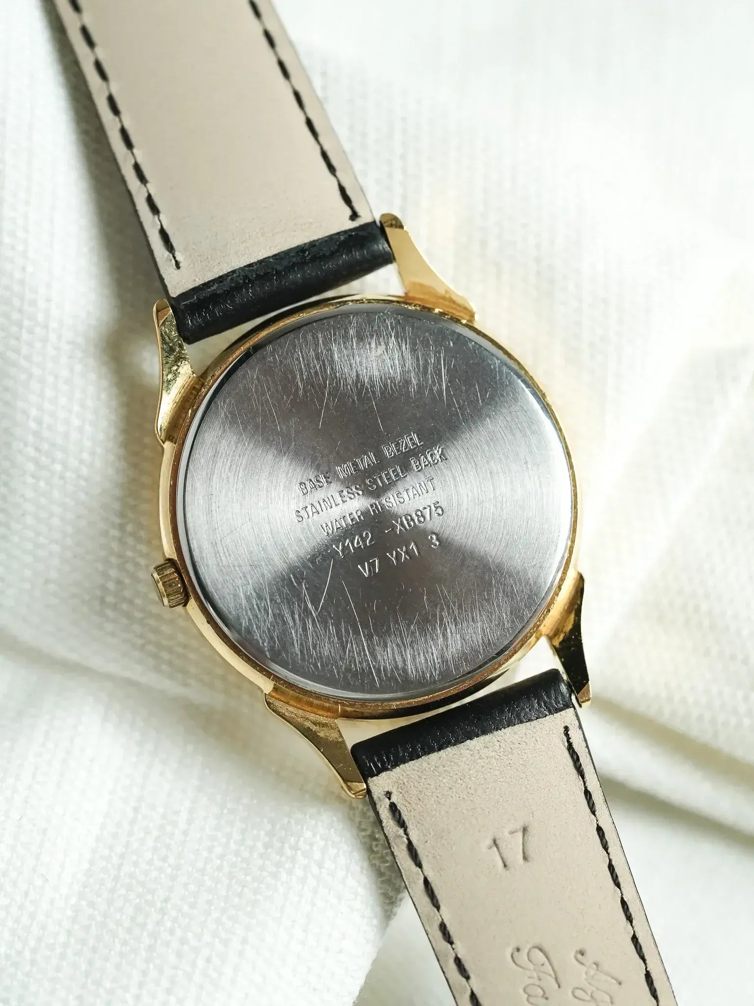 Yema - Romain Gourde d'eau Date Or - 1990s - Atelier Victor