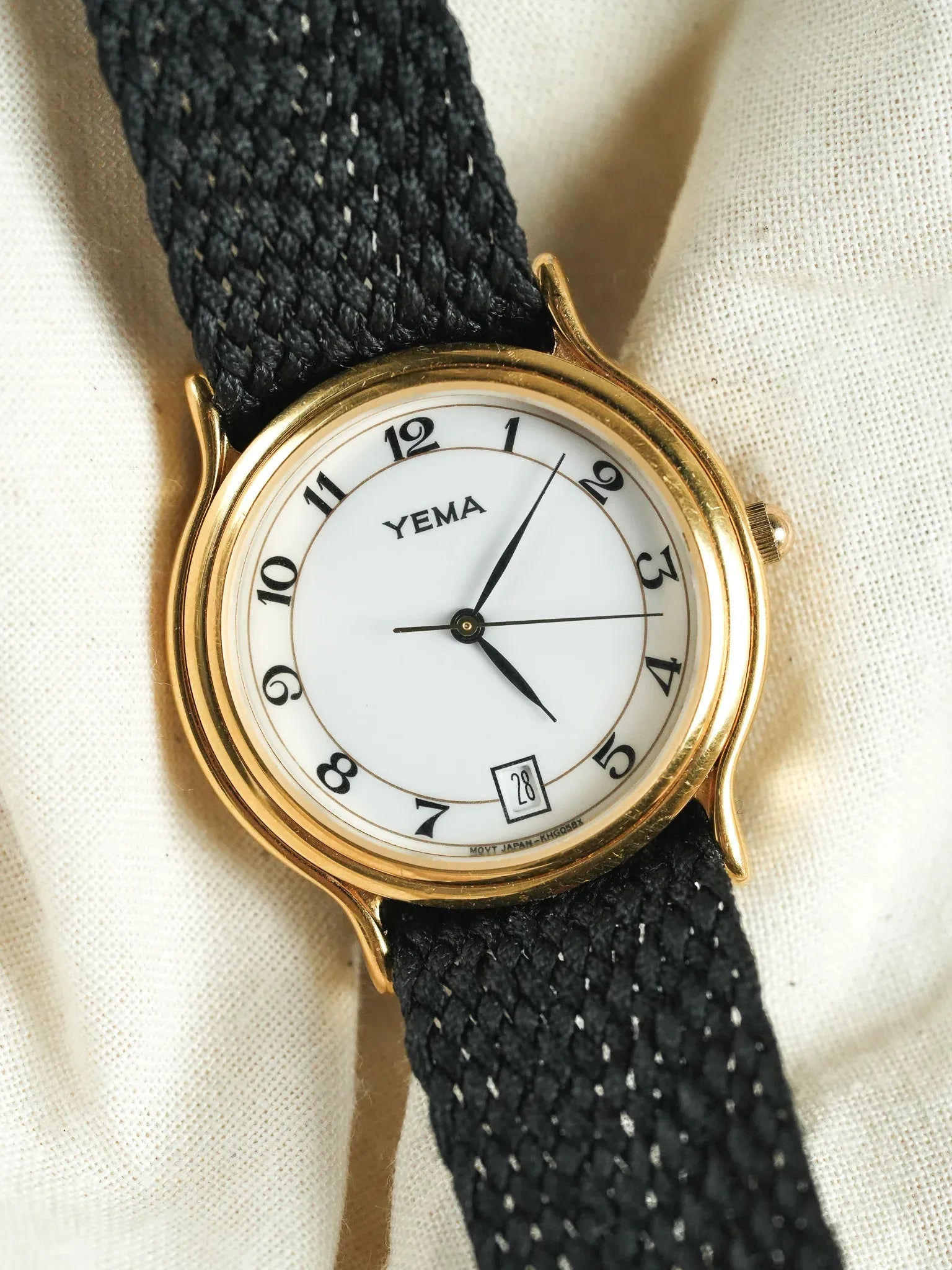 Yema - Ronde Or Date 6h Cornes tombantes - 1990s - Atelier Victor