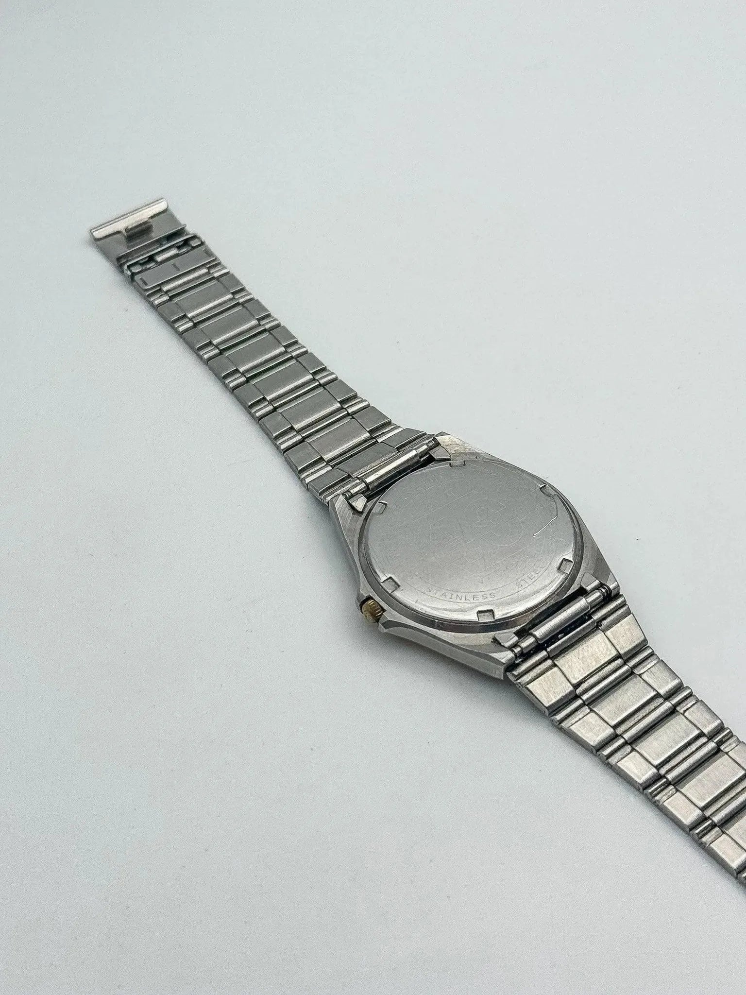Yema - Royal Date - 1990’s - Atelier Victor Paris - Vintage Watch Shop Dubai