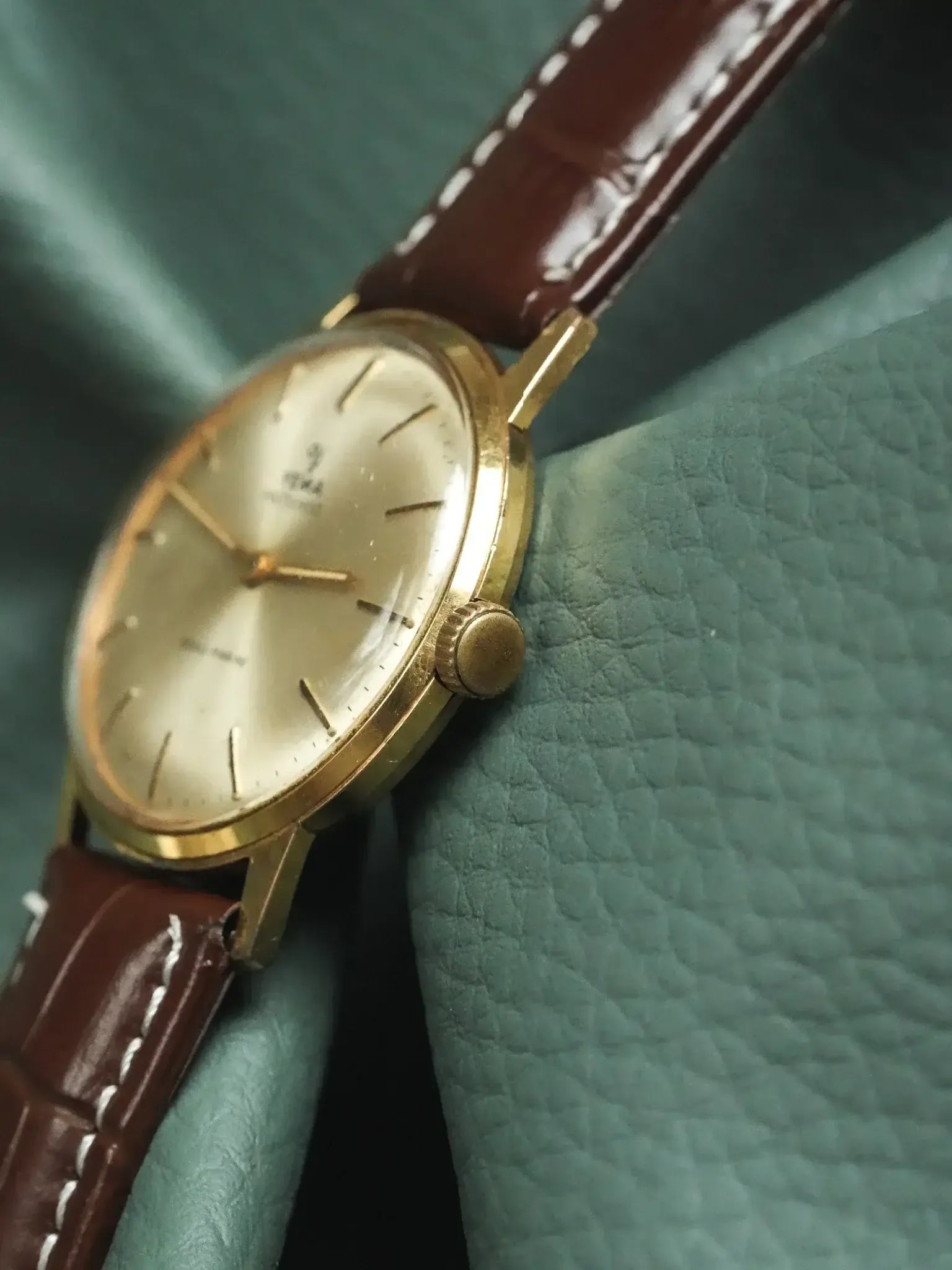 Yema - Sous-Marine 防震镀金手表 - 1960s