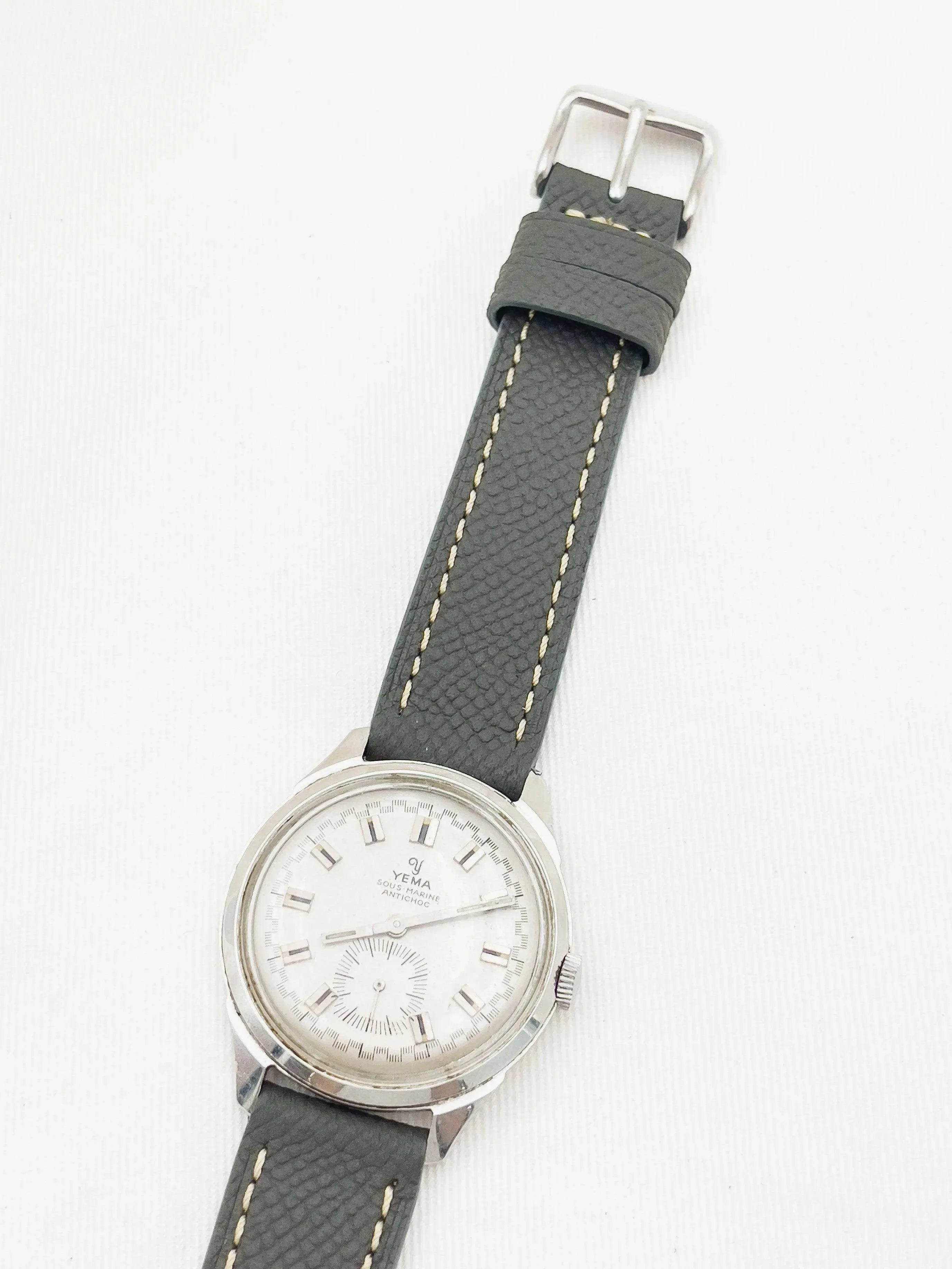 Yema - Sous Marine Antichoc Petite Seconde - 1970’s - Atelier Victor - Vintage Shop
