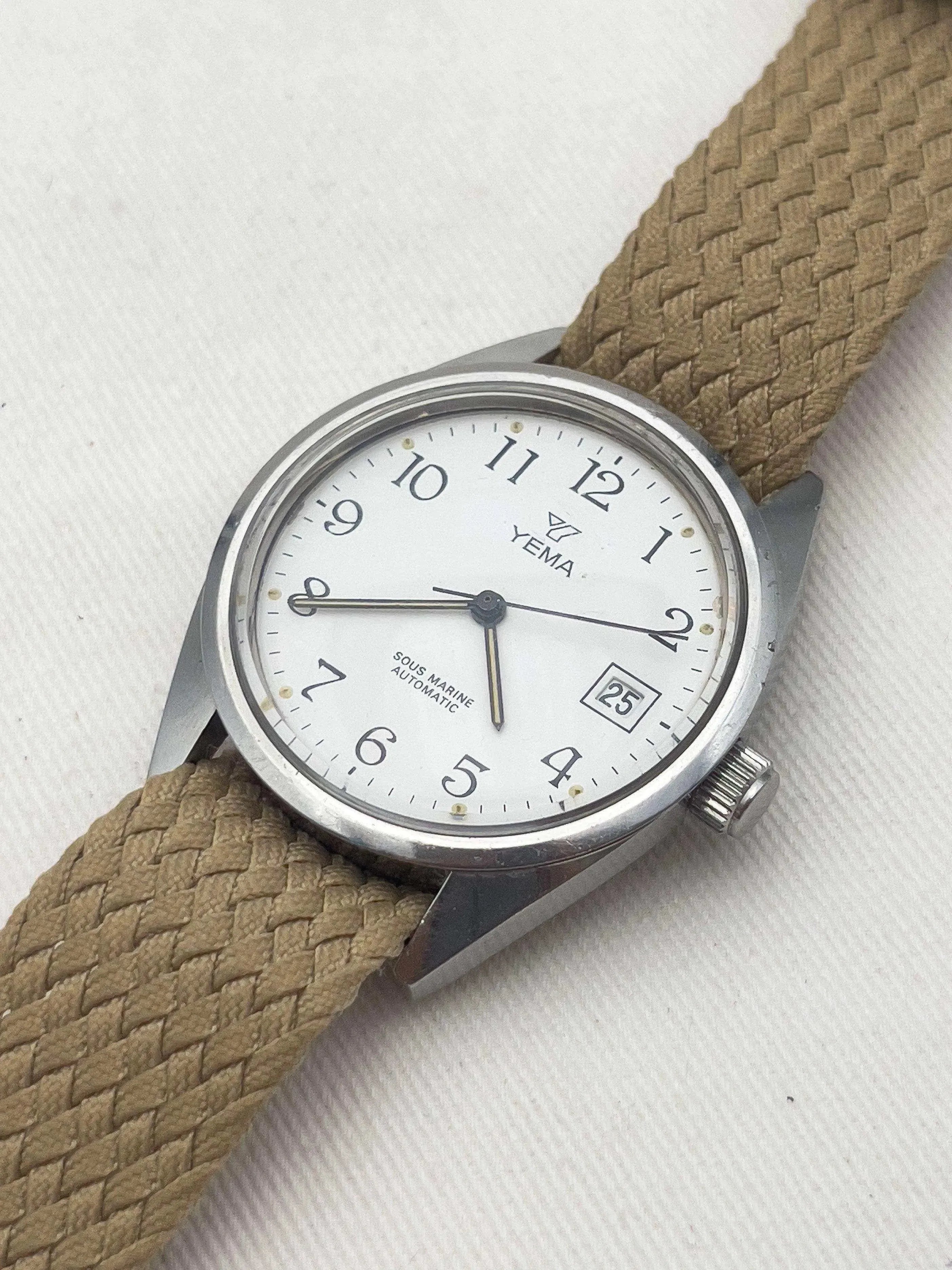 Yema - Sous Marine Cadran blanc Date - 1980s - Atelier Victor - Vintage Shop