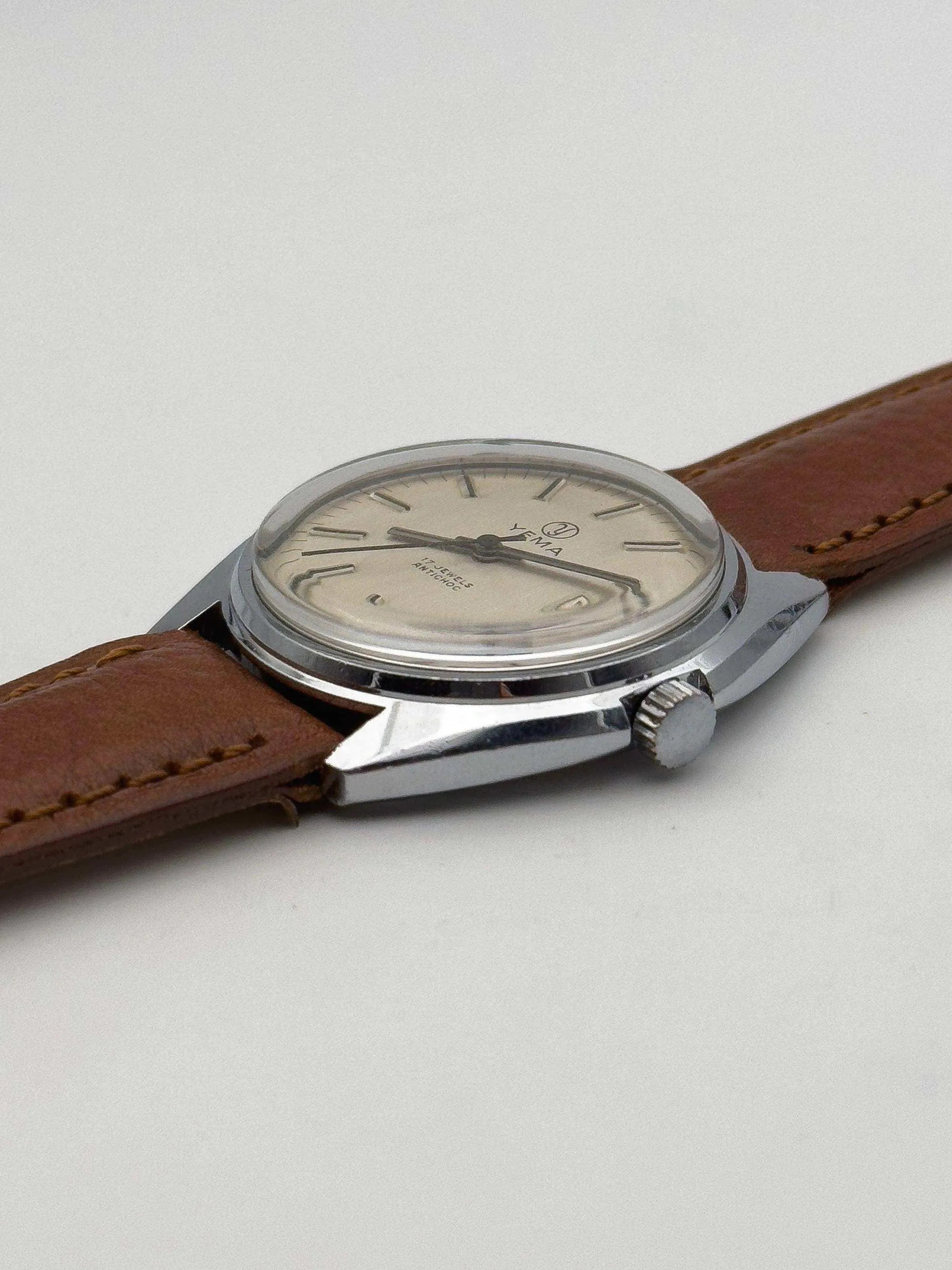 Yema - Sous Marine Champagne - 1970’s - Atelier Victor Paris - Vintage Watch Shop Dubai