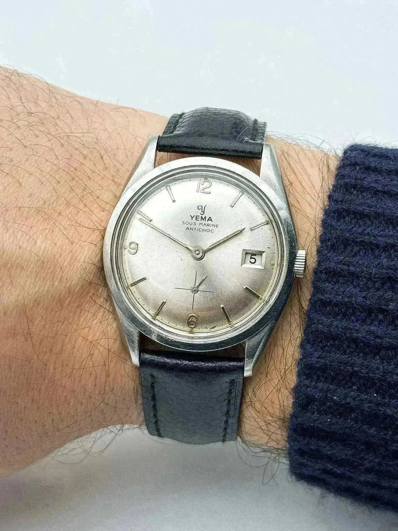 Yema - Sous-Marine Petite Seconde Date - 1960s - Atelier Victor