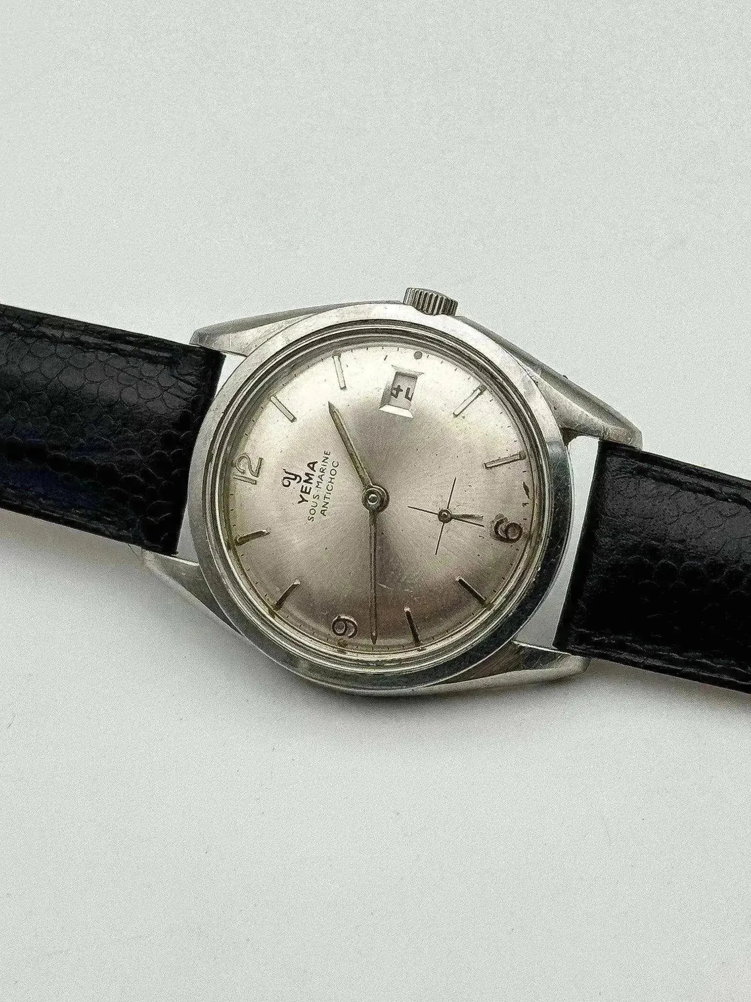 Yema - Sous-Marine Petite Seconde Date - 1960s - Atelier Victor