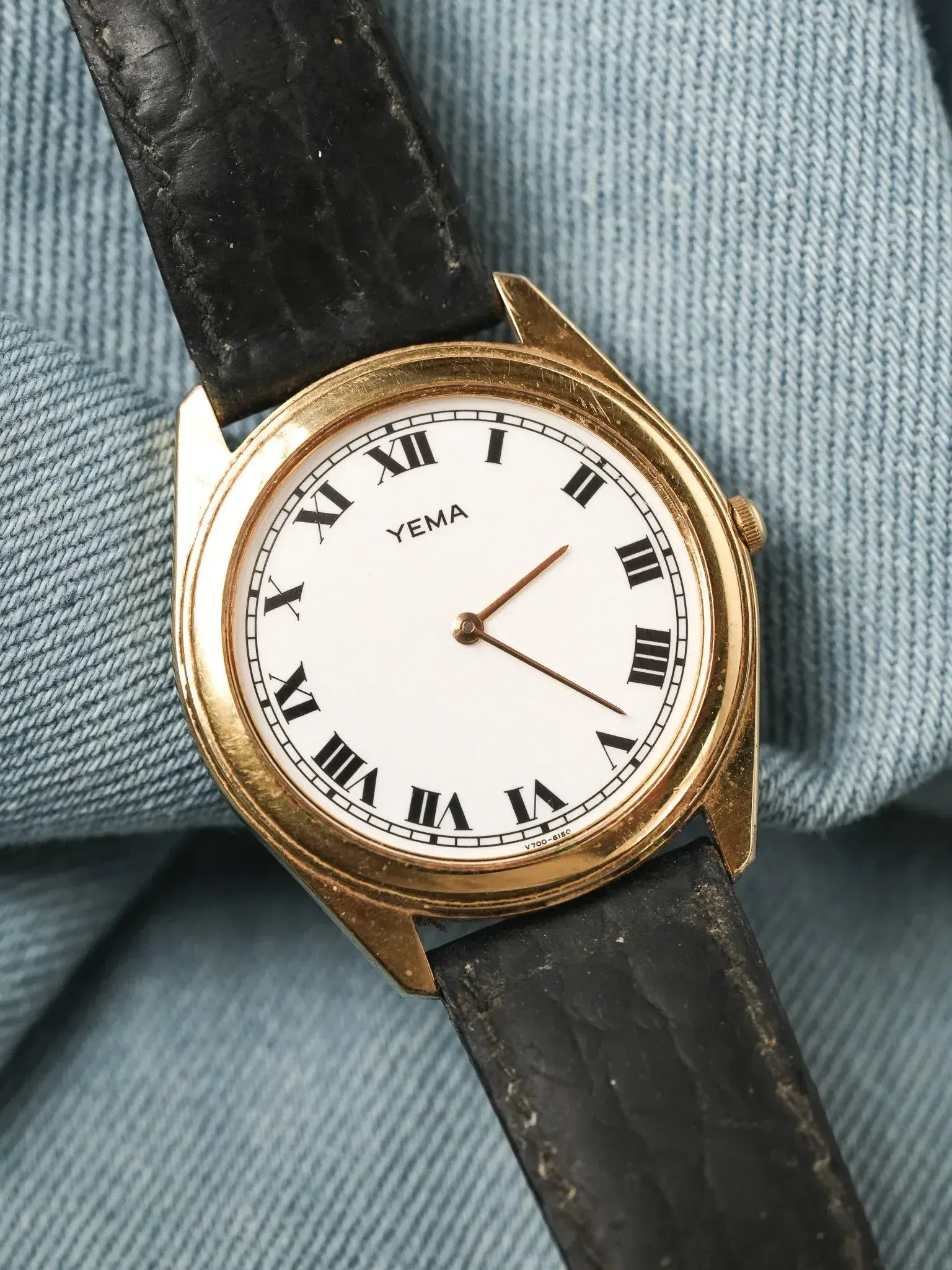 Yema - Tonneau Or Cadran Blanc Romain - 1990s - Atelier Victor