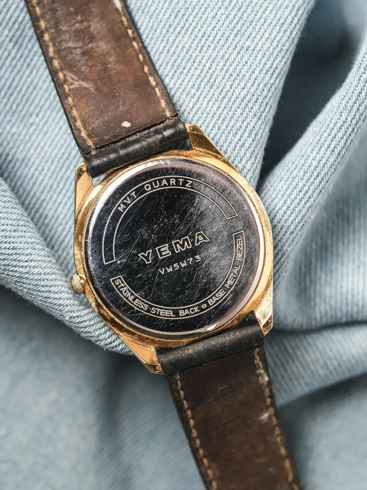 Yema - Tonneau Or Cadran Blanc Romain - 1990s - Atelier Victor