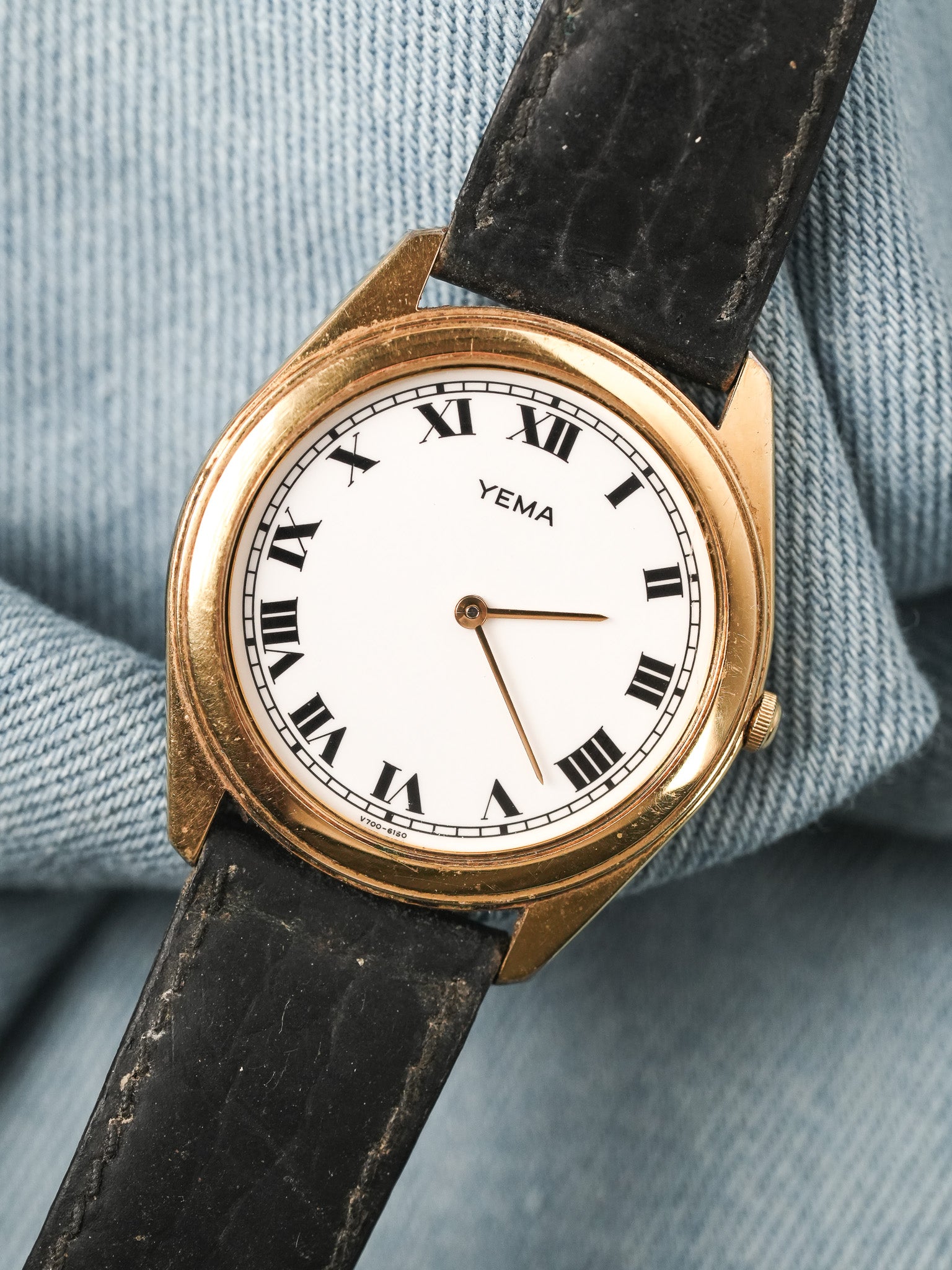 Yema - Tonneau Or Cadran Blanc Romain - 1990s - Atelier Victor - Vintage Shop