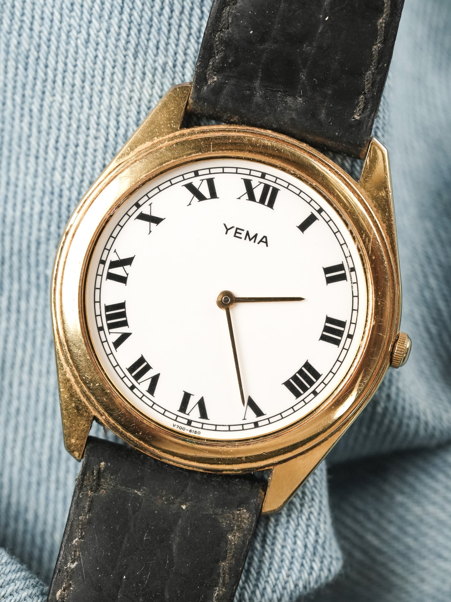 Yema - Tonneau Or Cadran Blanc Romain - 1990s - Atelier Victor - Vintage Shop