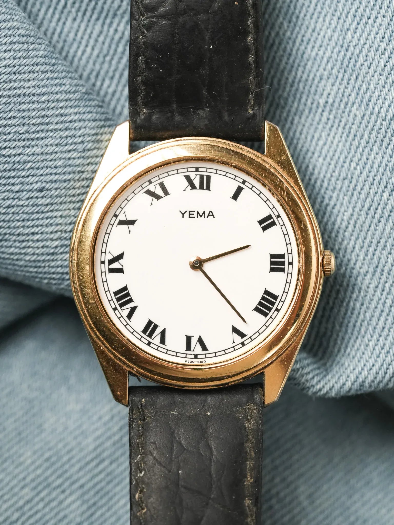 Yema - Tonneau Or Cadran Blanc Romain - 1990s - Atelier Victor - Vintage Shop
