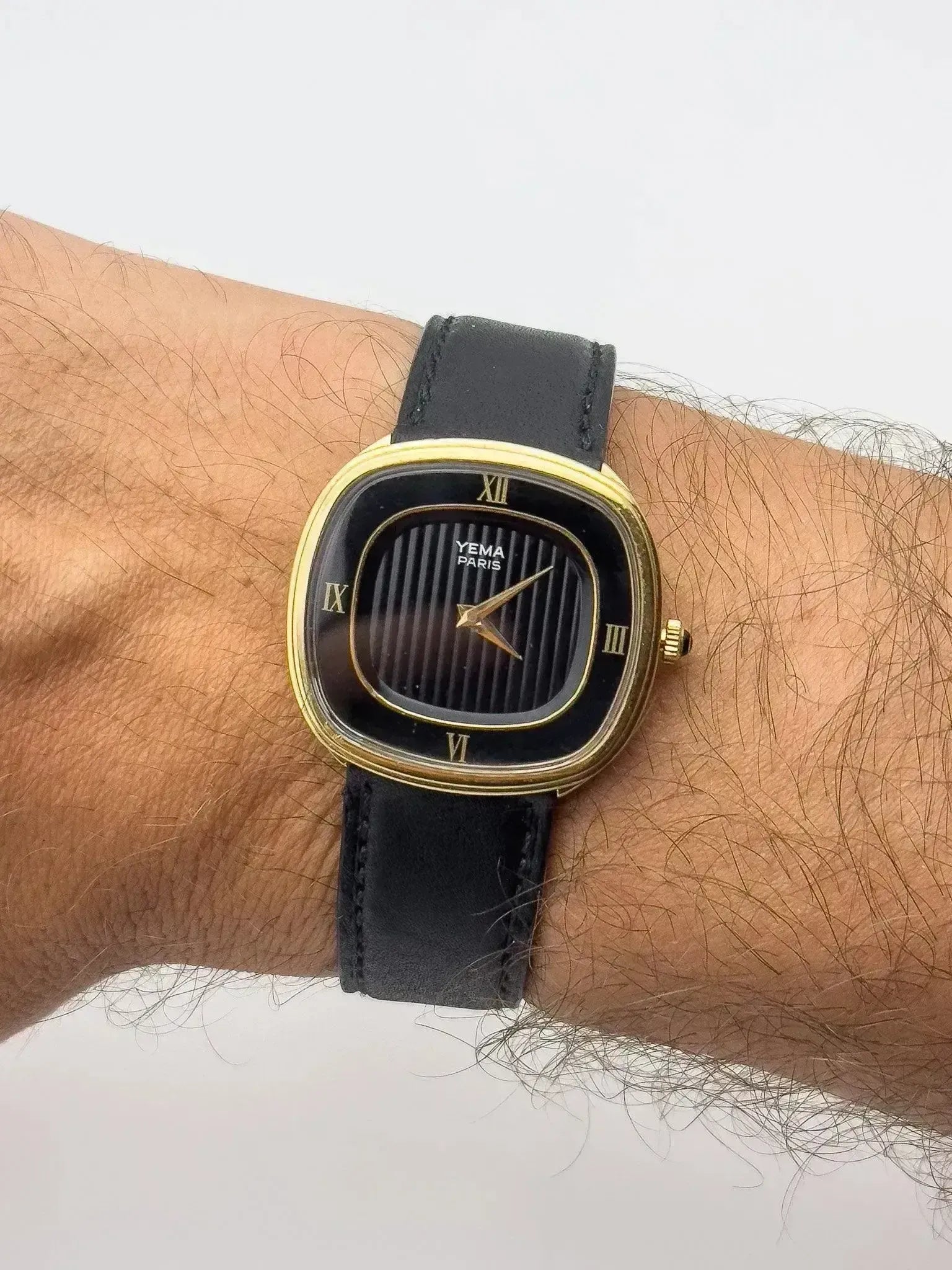 Yema - TV Black Tapisserie - 1970's - Atelier Victor