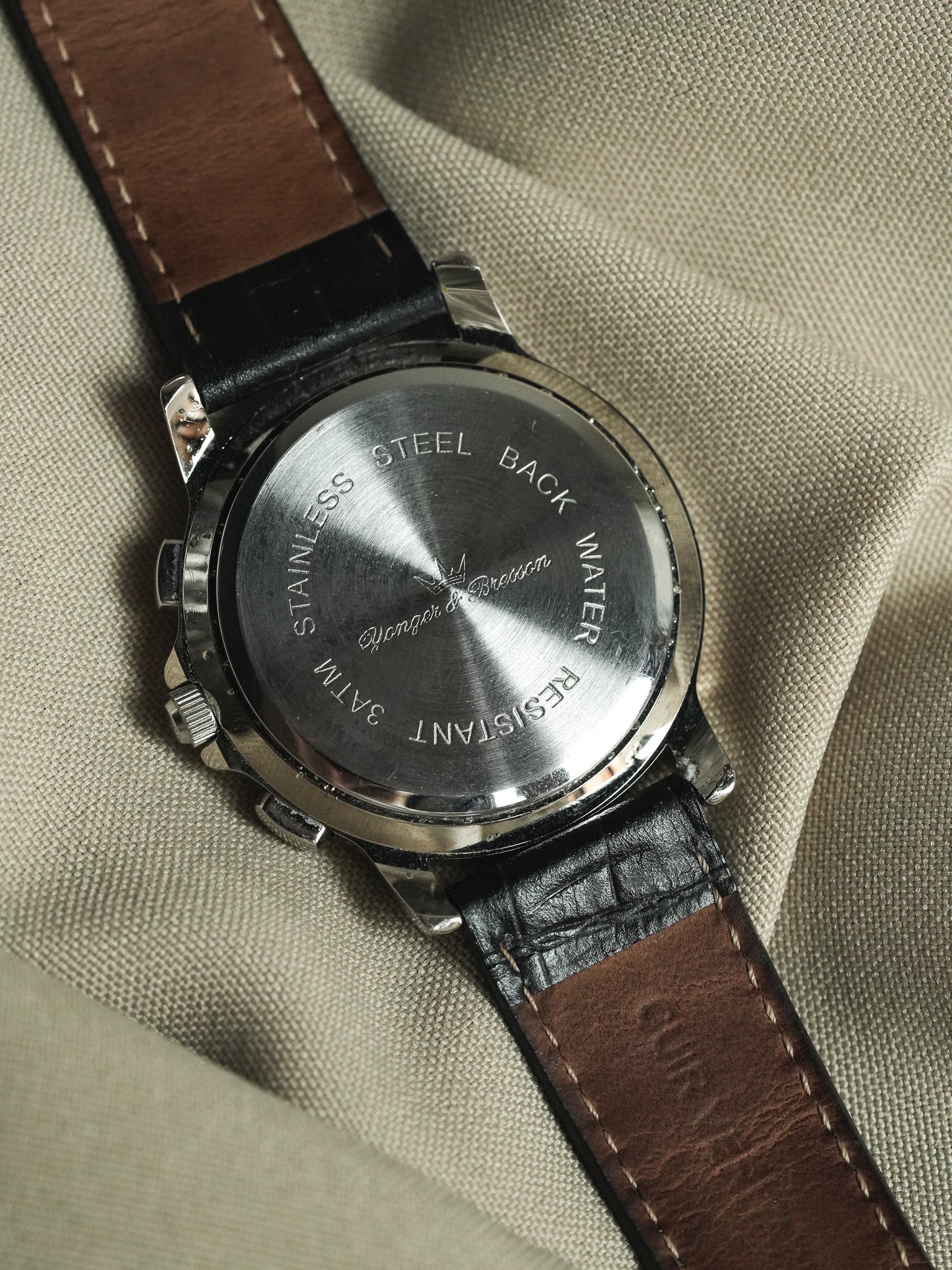 Yonger Bresson - Chronographe Noir Acier Quartz 39mm - 1990s - Atelier Victor - Vintage Shop