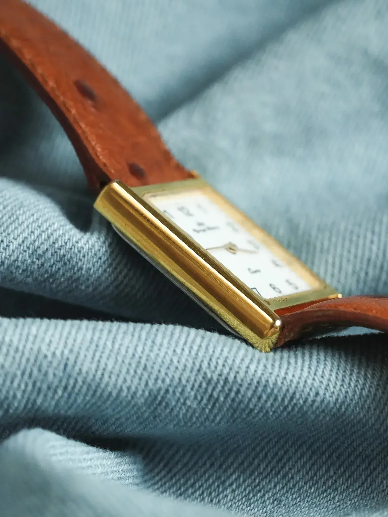 Yonger Bresson - Tank Cadran Blanc Quartz - 1990s - Atelier Victor