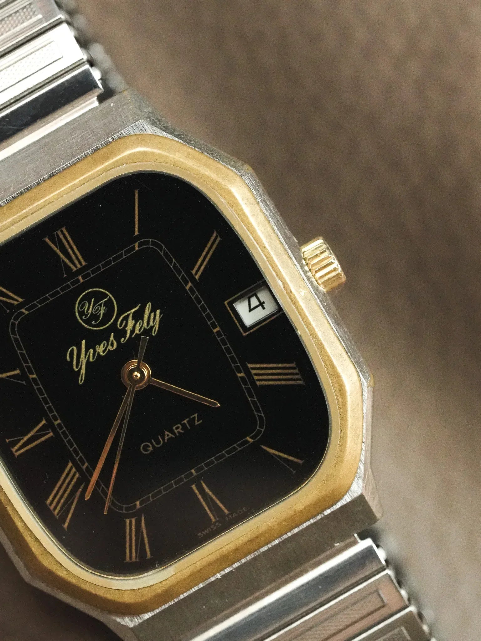 Yves Fely - Tank Octogonale XL Bicolore cadran noir chiffres romain - 1990s - Atelier Victor