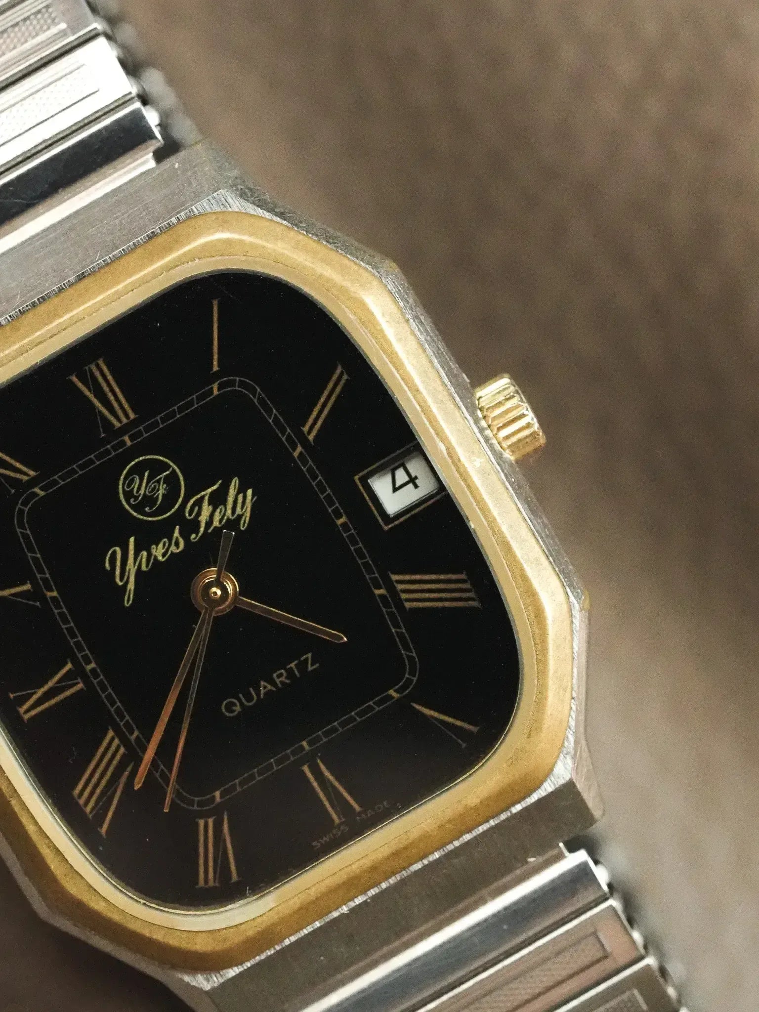 Yves Fely - Tank Octogonale XL Bicolore cadran noir chiffres romain - 1990s - Atelier Victor