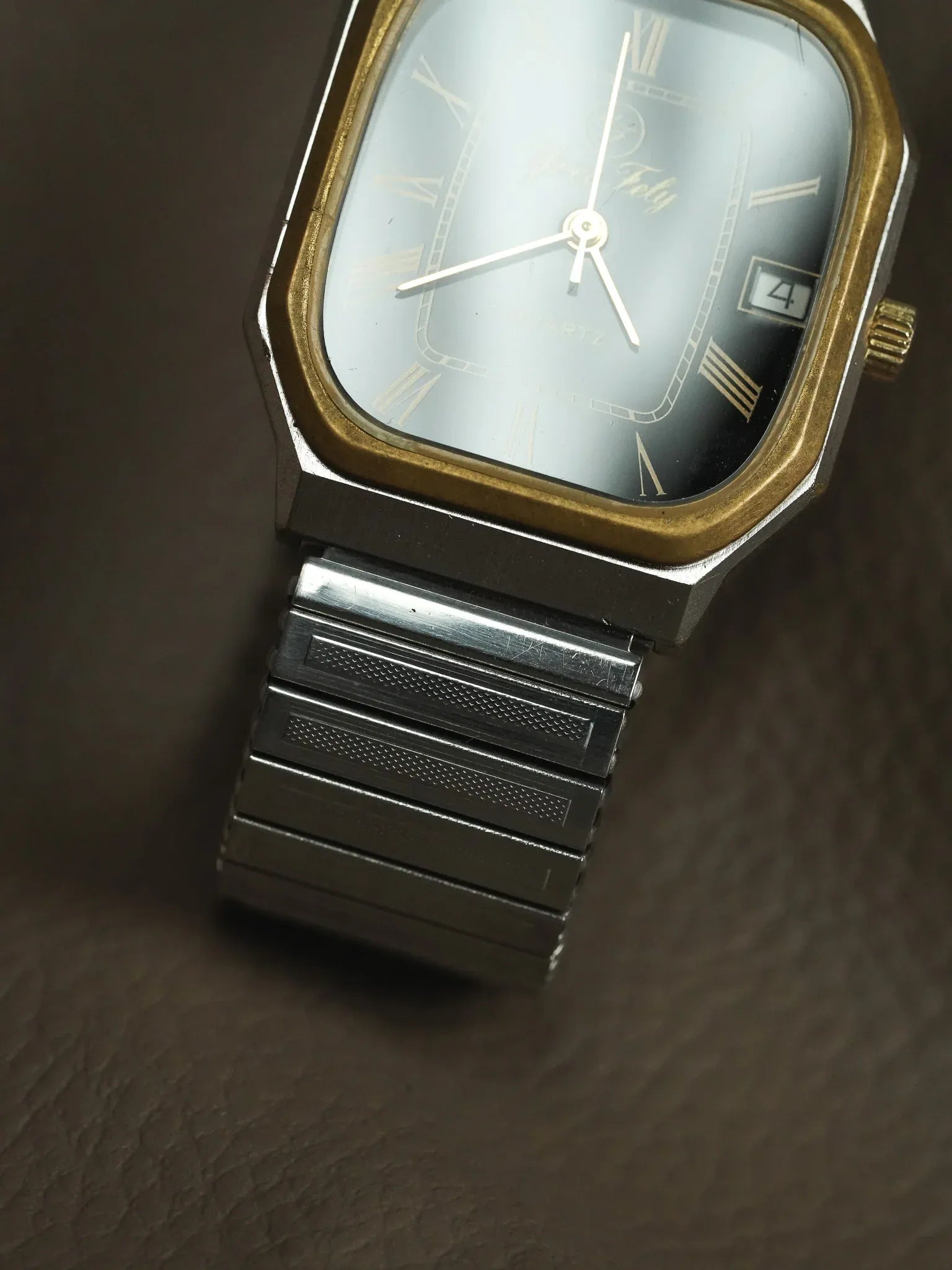 Yves Fely - Tank Octogonale XL Bicolore cadran noir chiffres romain - 1990s - Atelier Victor