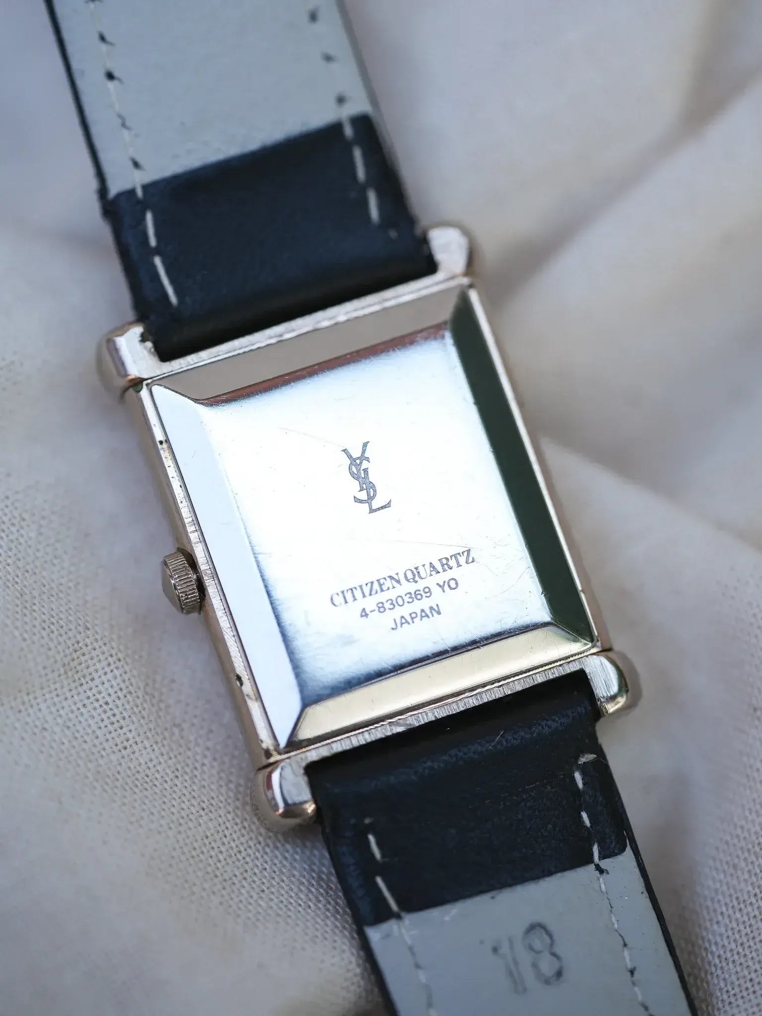 Yves Saint Laurent - YSL Tank vintage plaqué or rose - 1980s - Atelier Victor