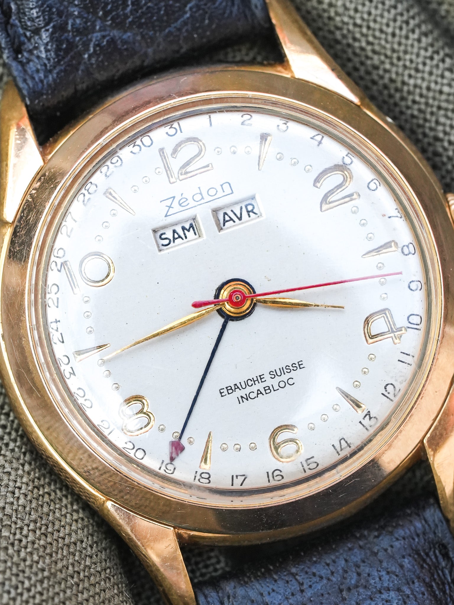 Zédon - Triple Calendar Français Plaqué or - 1960s - Atelier Victor - Vintage Shop
