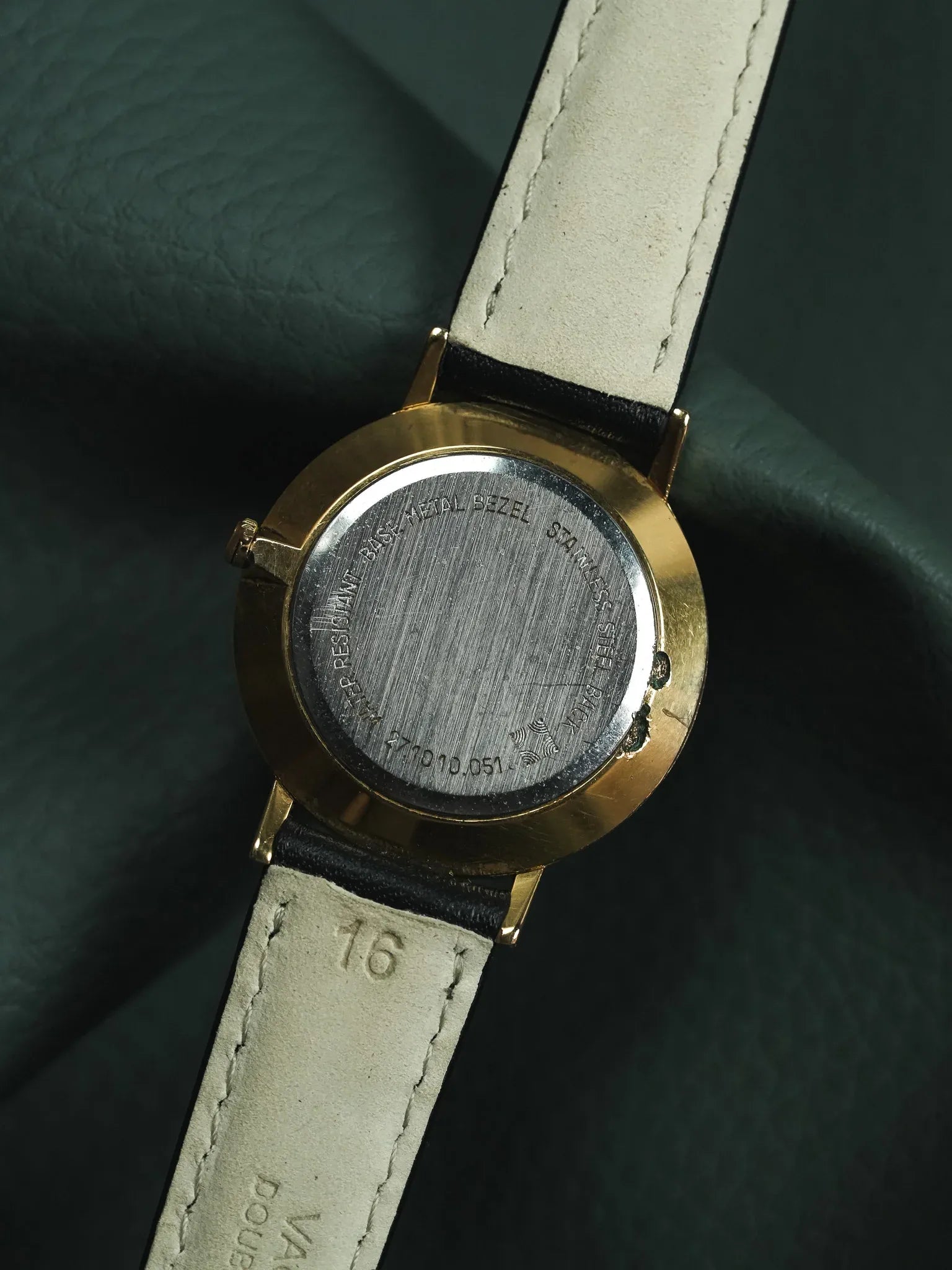 Zenith - Museum Noir Plaqué or - 1990s - Atelier Victor