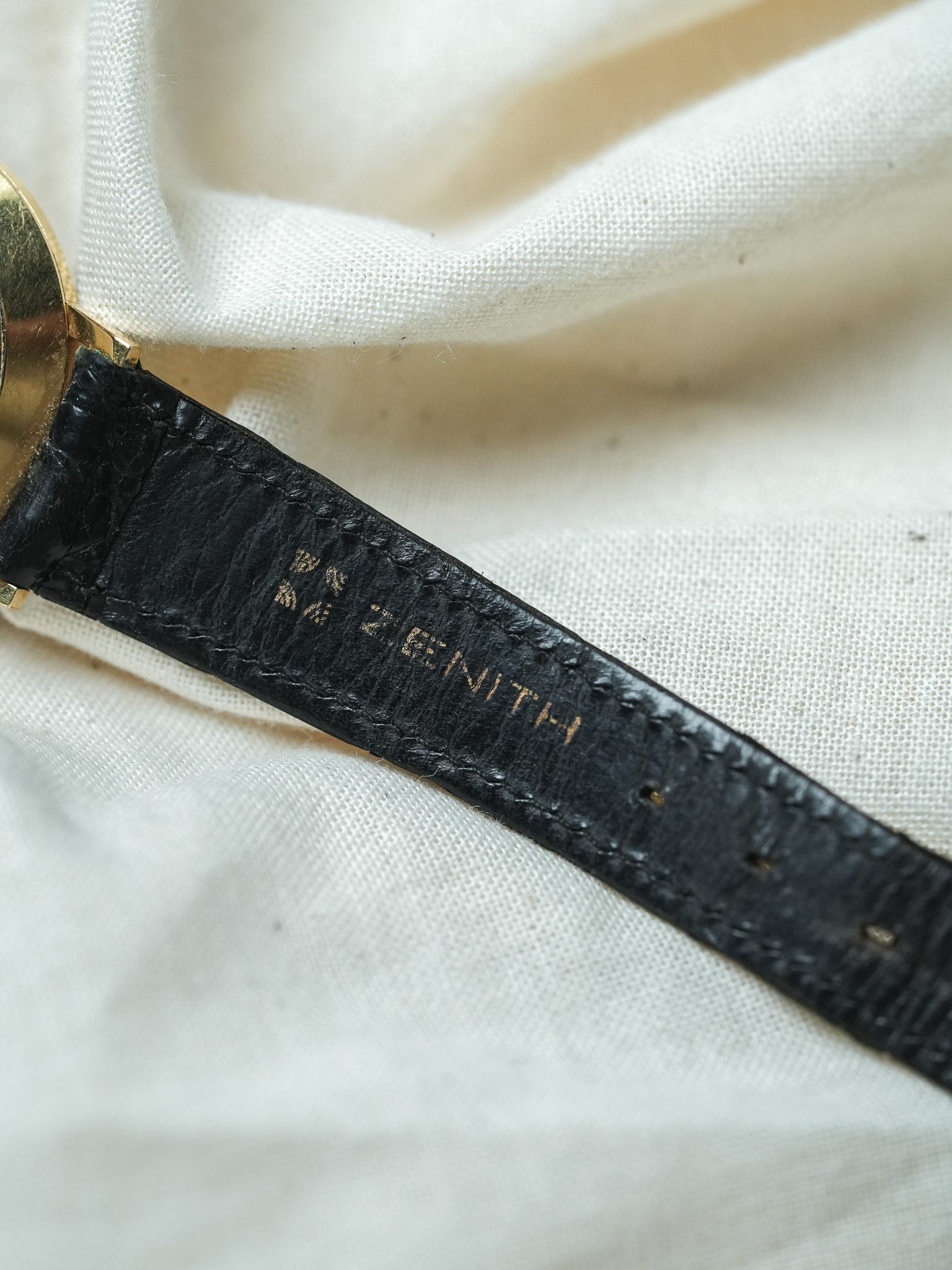 Zenith - Museum Noir Tout d'origine - 1990s - Atelier Victor - Vintage Shop