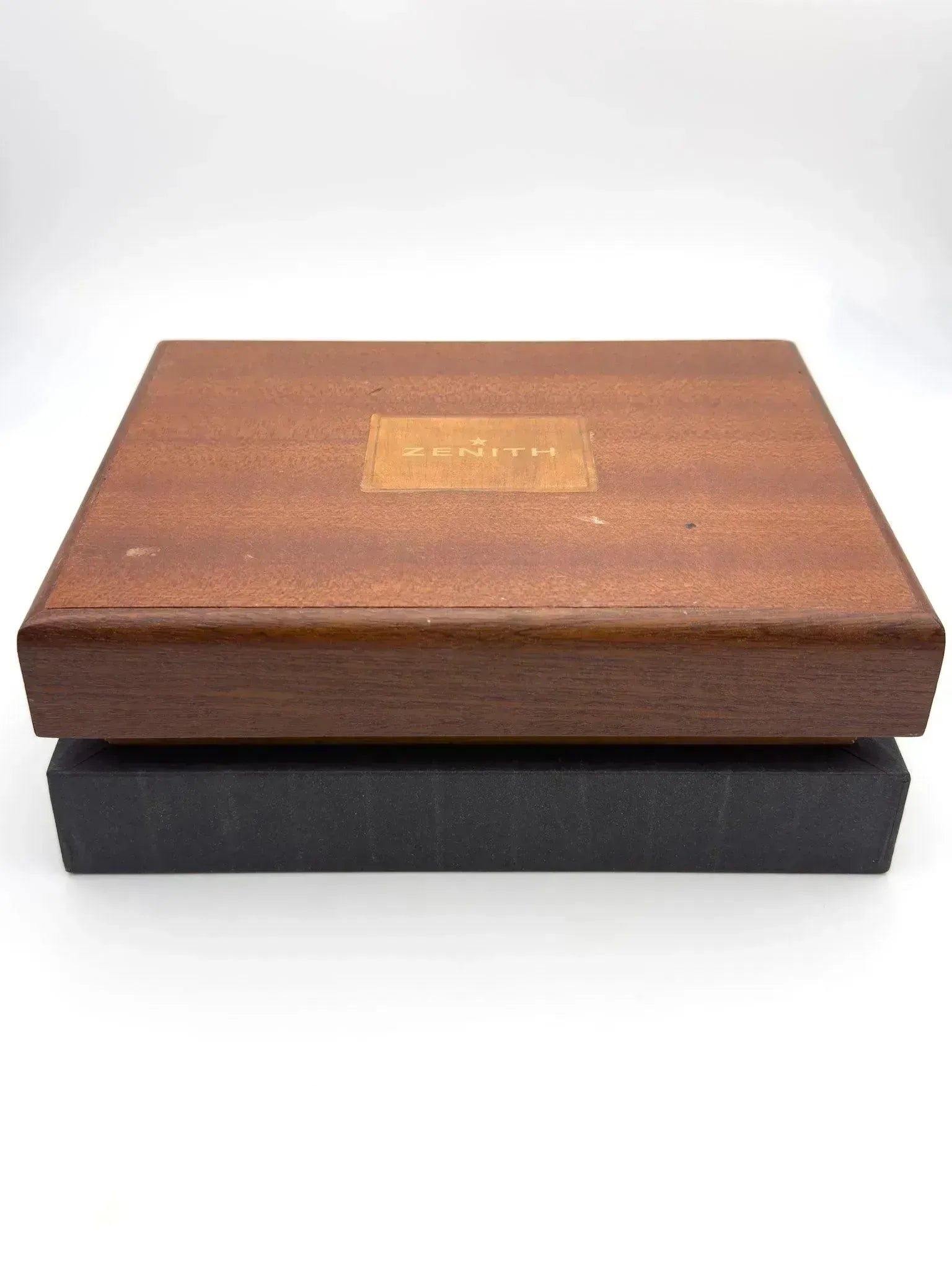 Zenith - Pointer Date - Box - 1990s - Atelier Victor