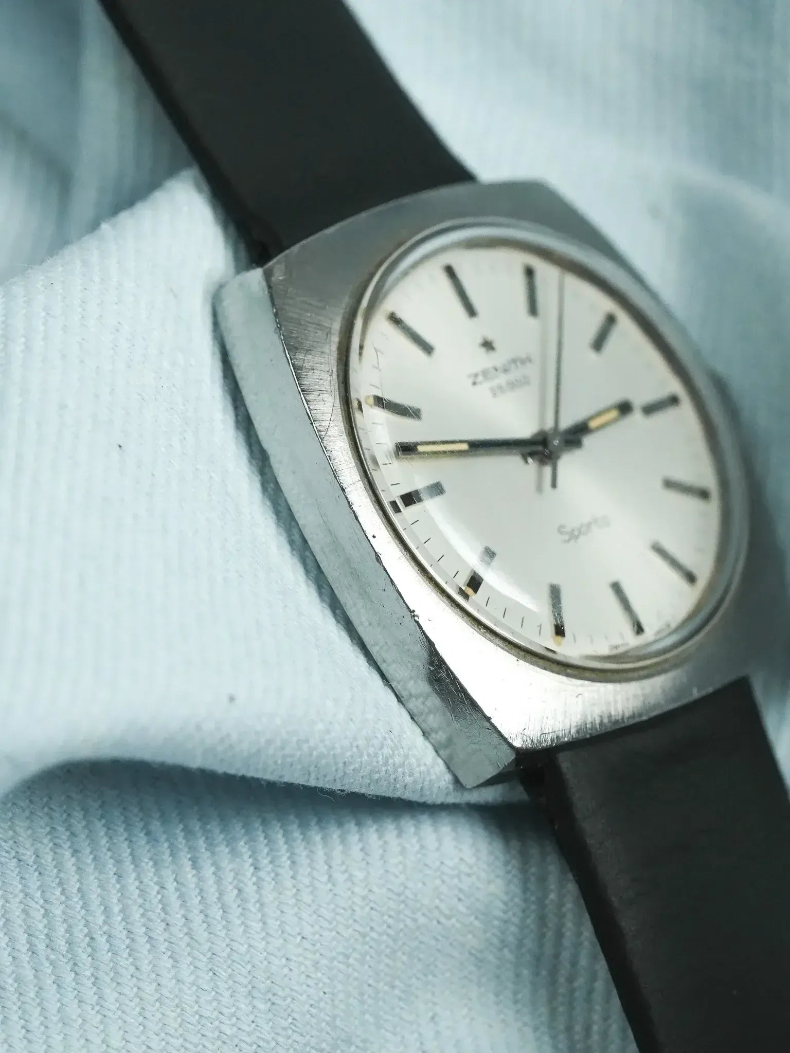 Zenith - Sporto 28800 High Beat Calibre 2542 PC - 1970s - Atelier Victor