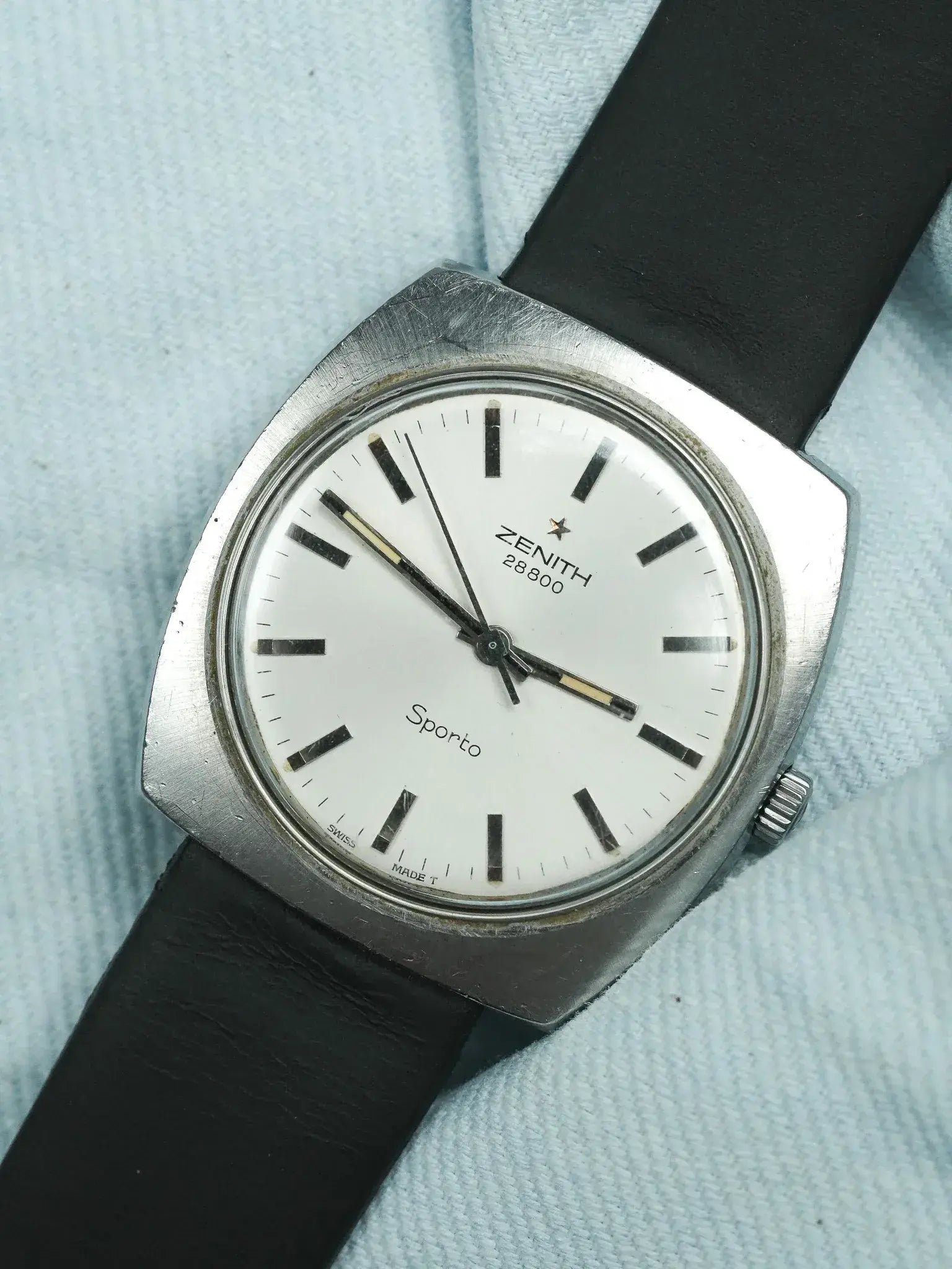Zenith - Sporto 28800 High Beat Calibre 2542 PC - 1970s - Atelier Victor