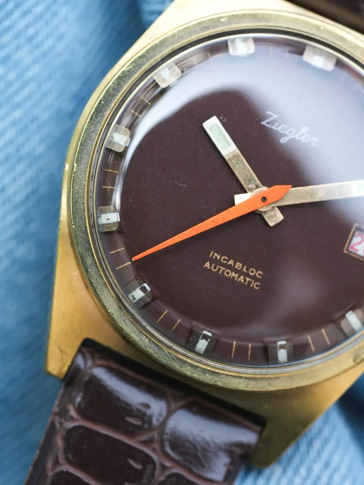 Ziegler - Plaqué or Chocolat Marron Trotteuse Orange - 1970s - Atelier Victor