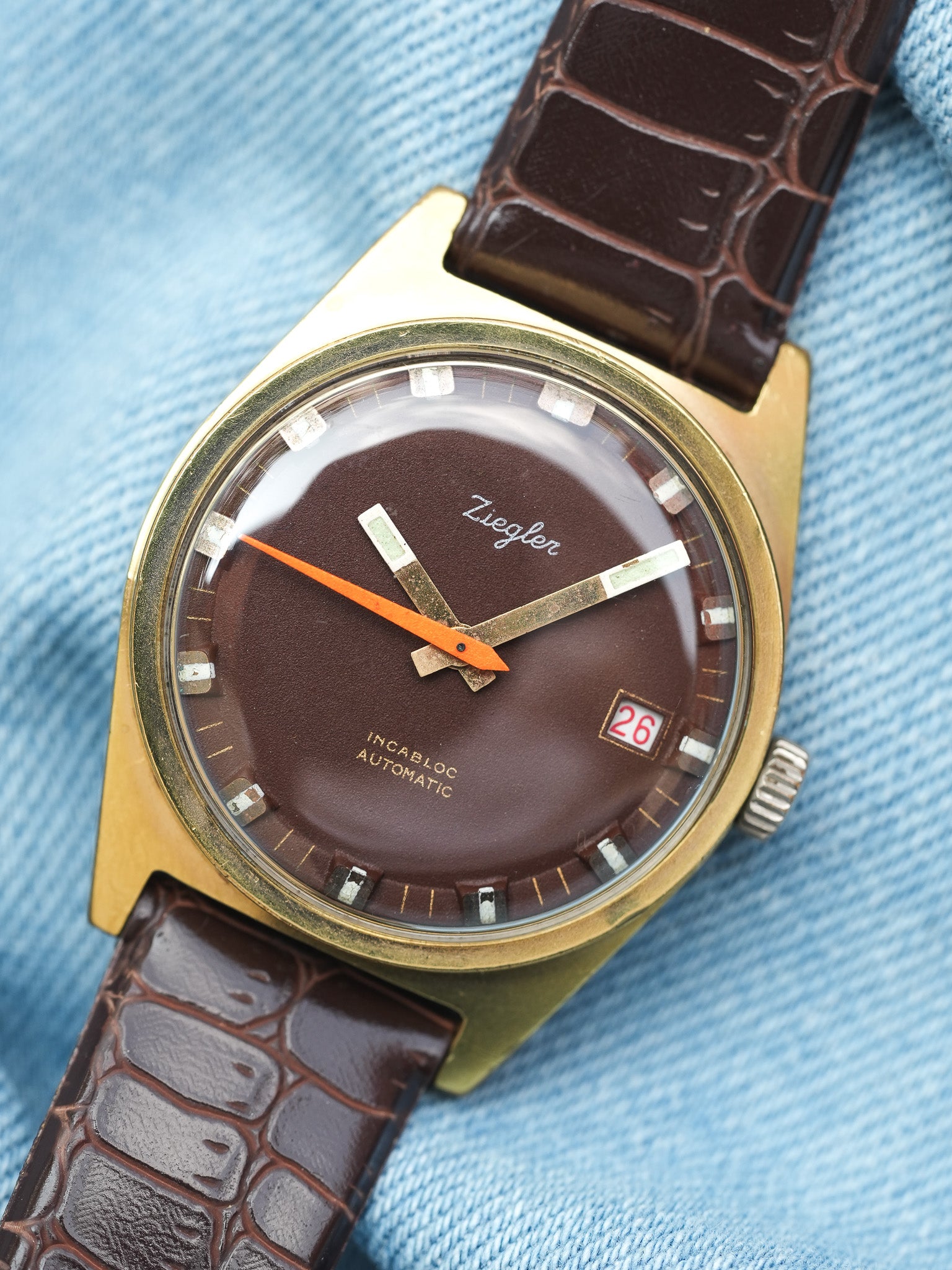 Ziegler - Plaqué or Chocolat Marron Trotteuse Orange - 1970s - Atelier Victor Paris - Vintage Watch Shop Dubai
