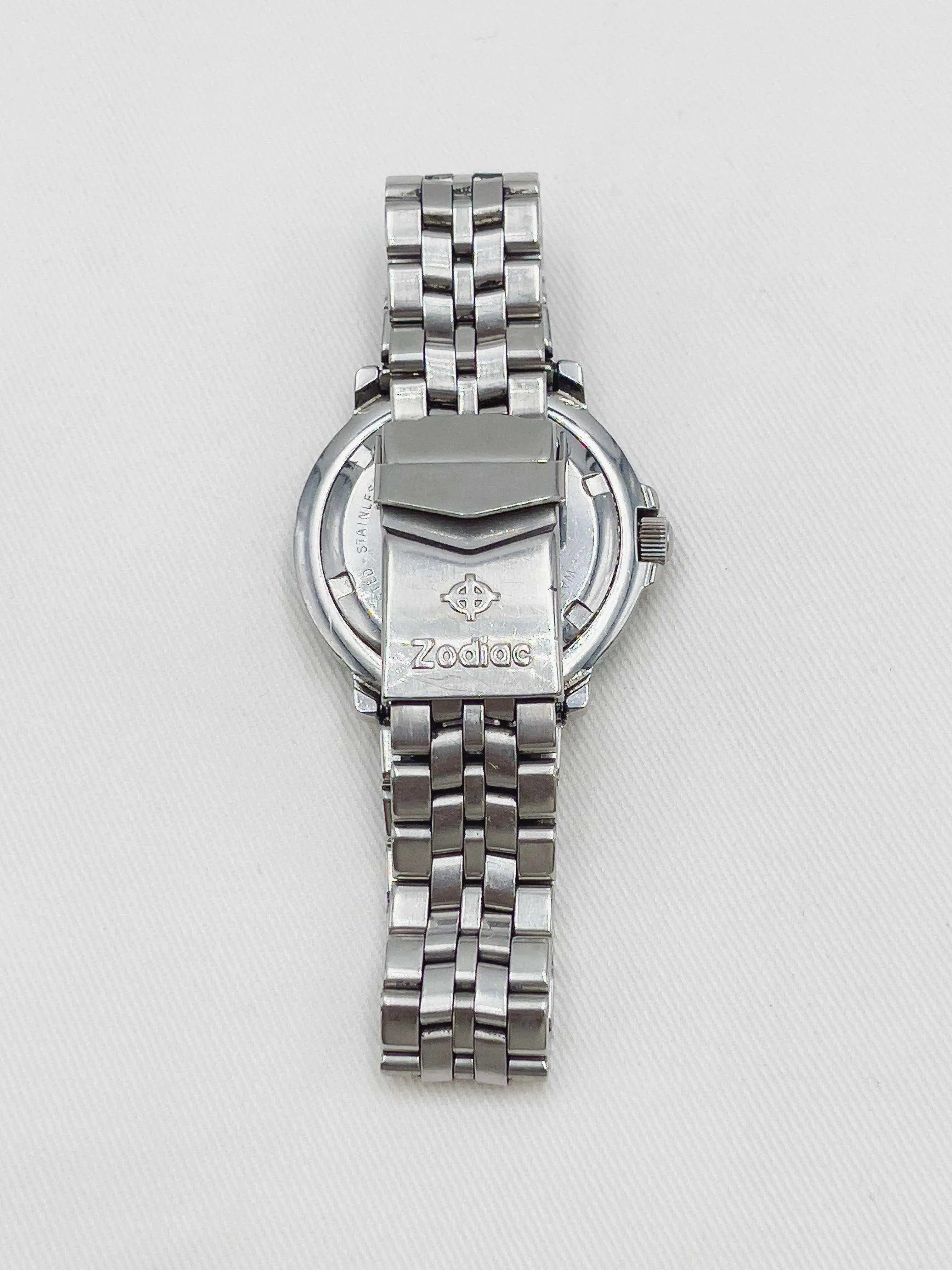 Zodiac - Formula A Green - 1990’s - Atelier Victor Paris - Vintage Watch Shop Dubai