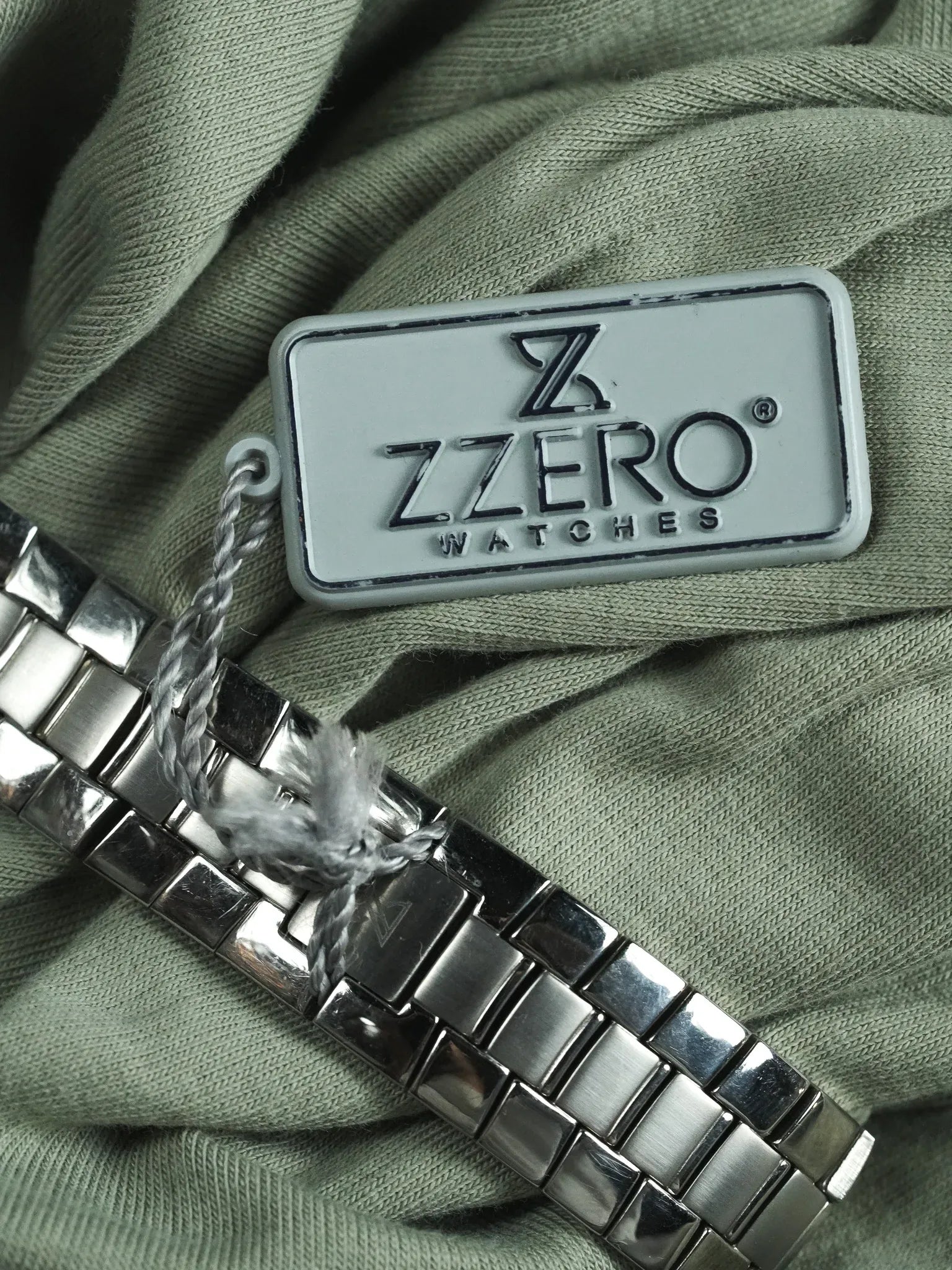 Zzero - Ronde Acier Date - Neuve de stock - 2000s - Atelier Victor