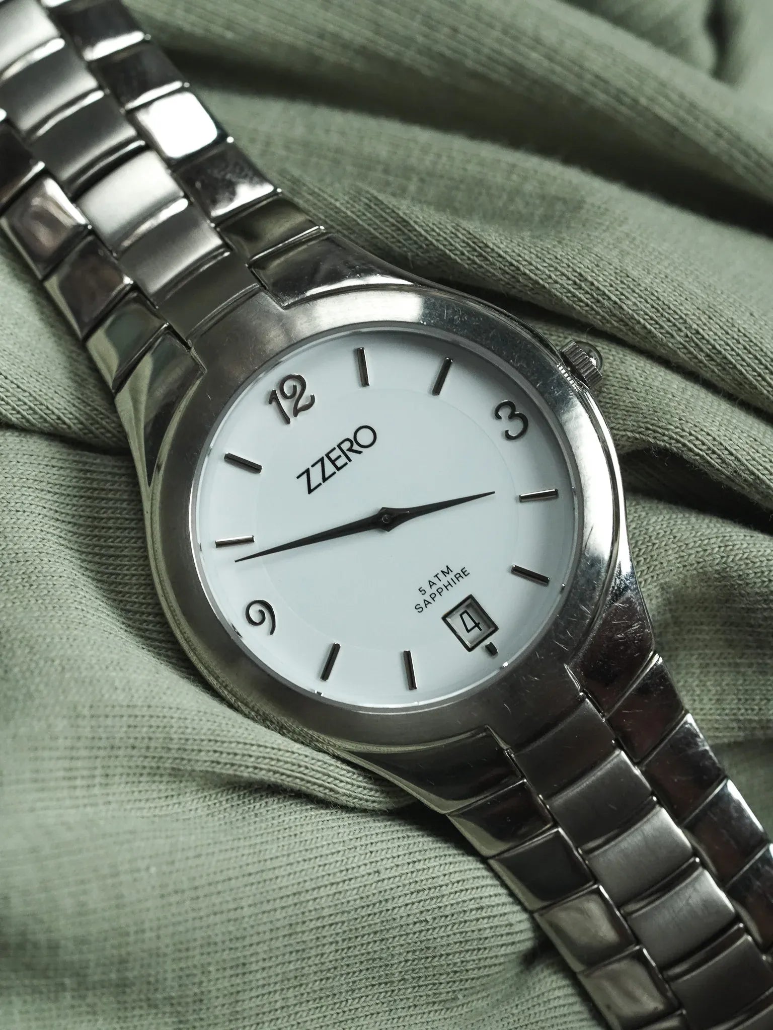 Zzero - Ronde Acier Date - Neuve de stock - 2000s - Atelier Victor