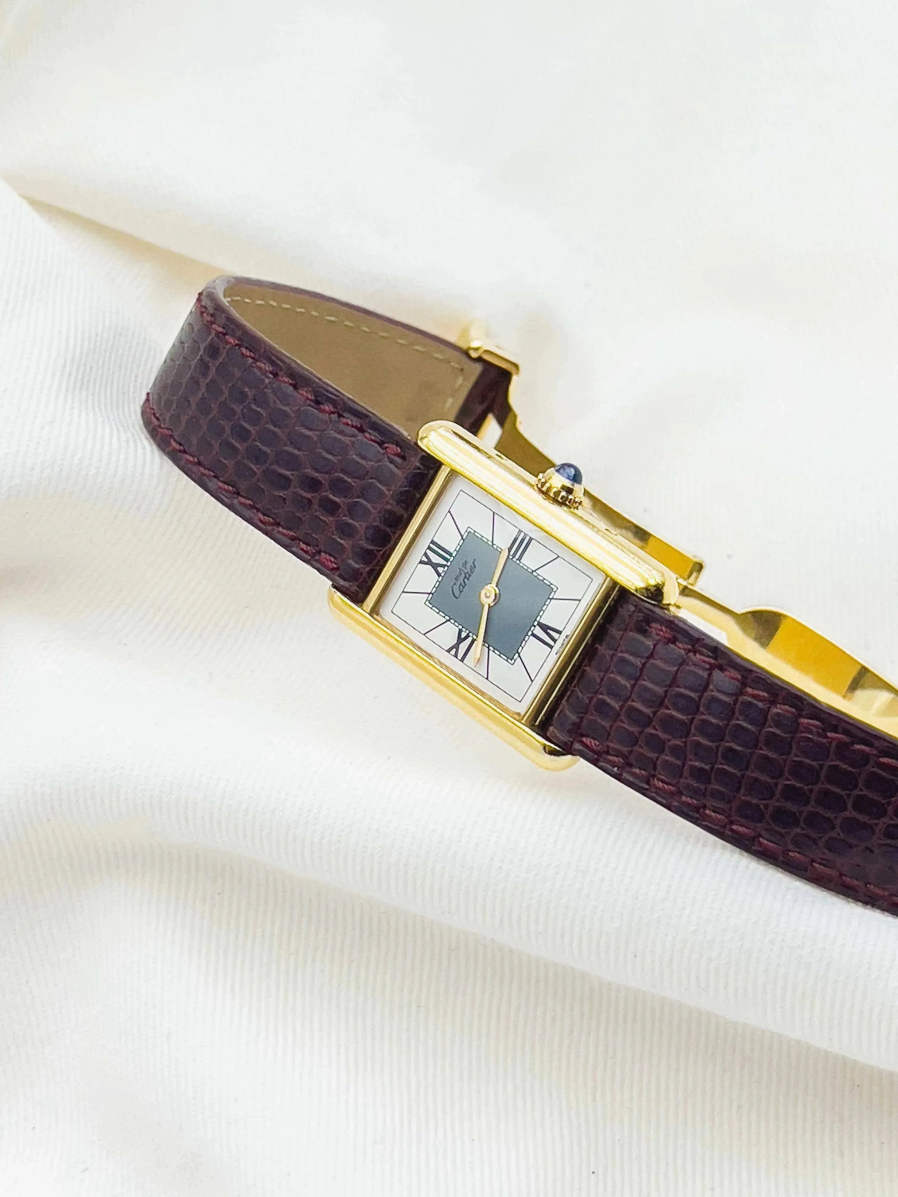 Cartier - Tank Must Vermeil Boucle Déployante Gris - 1990s - Atelier Victor - Vintage Shop