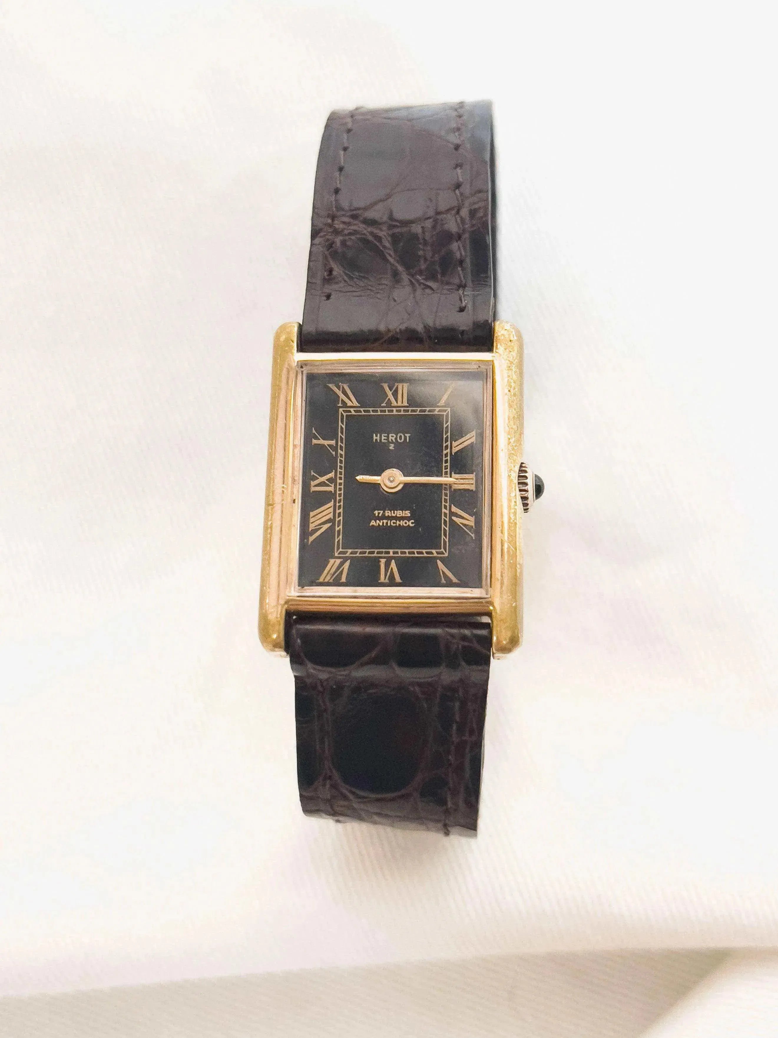 Herot - "Tank" - Atelier Victor Paris - Vintage Watch Shop Dubai