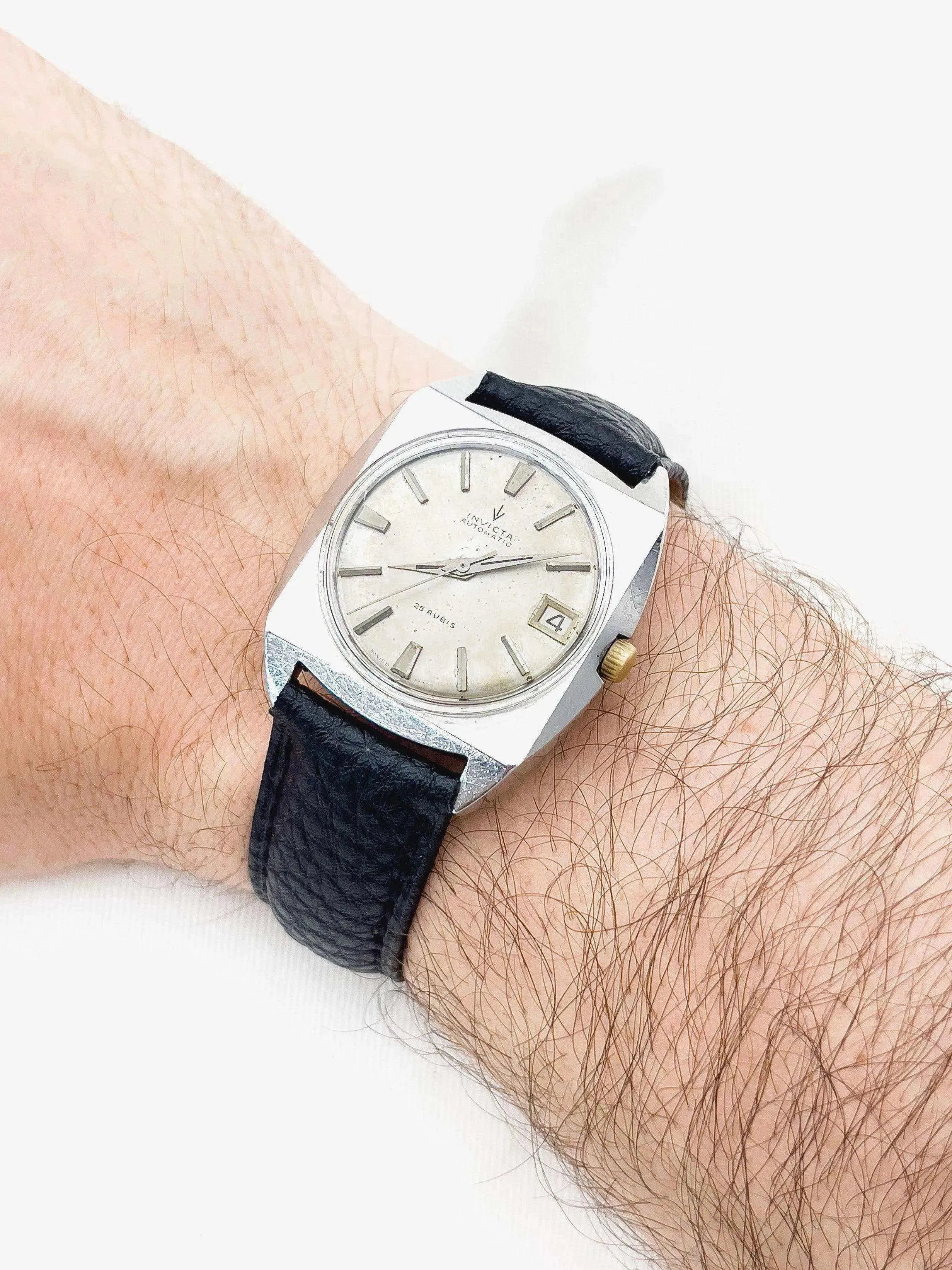 Invicta - Fake Square - 1960s - Atelier Victor Paris - Vintage Watch Shop Dubai