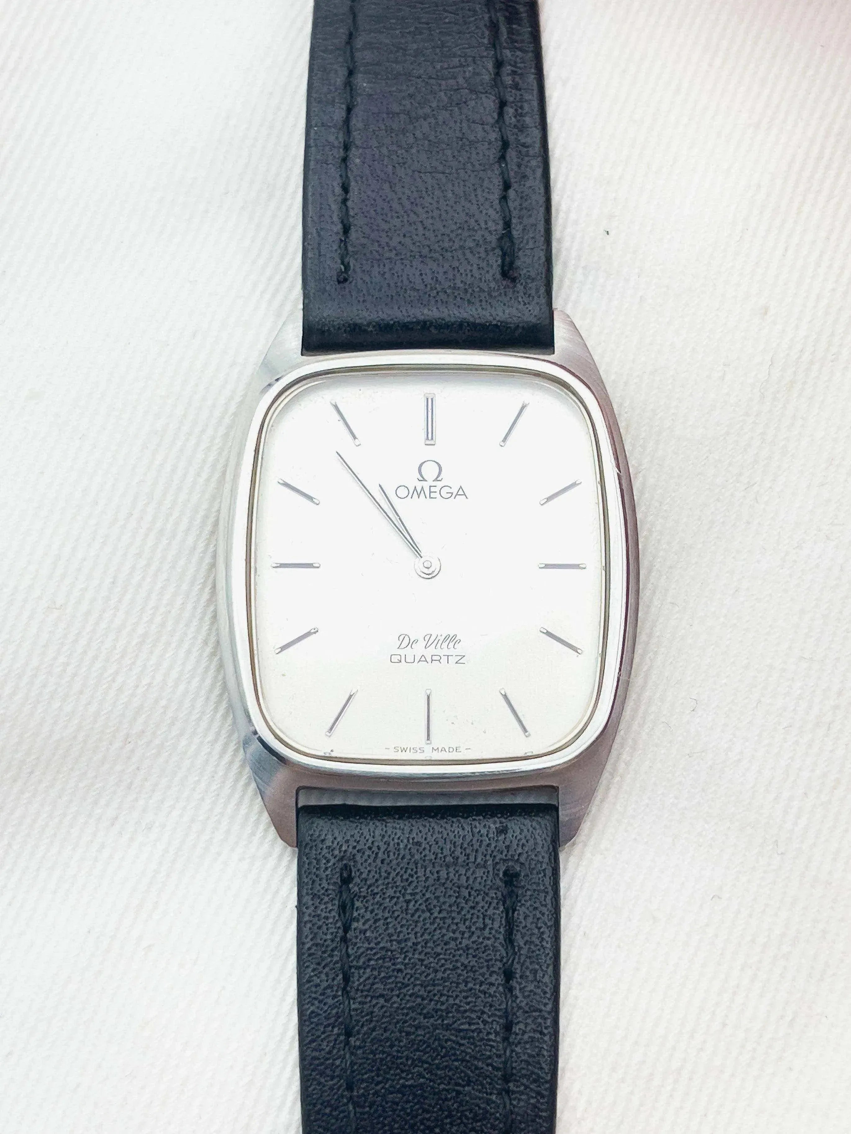 Omega - De Ville 1365 - 1970s - Atelier Victor